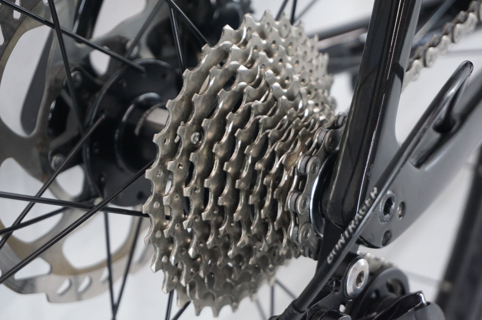 TREK 「トレック」 EMONDA SL7 DISC 2021年モデル ロードバイク / 阪急塚口店