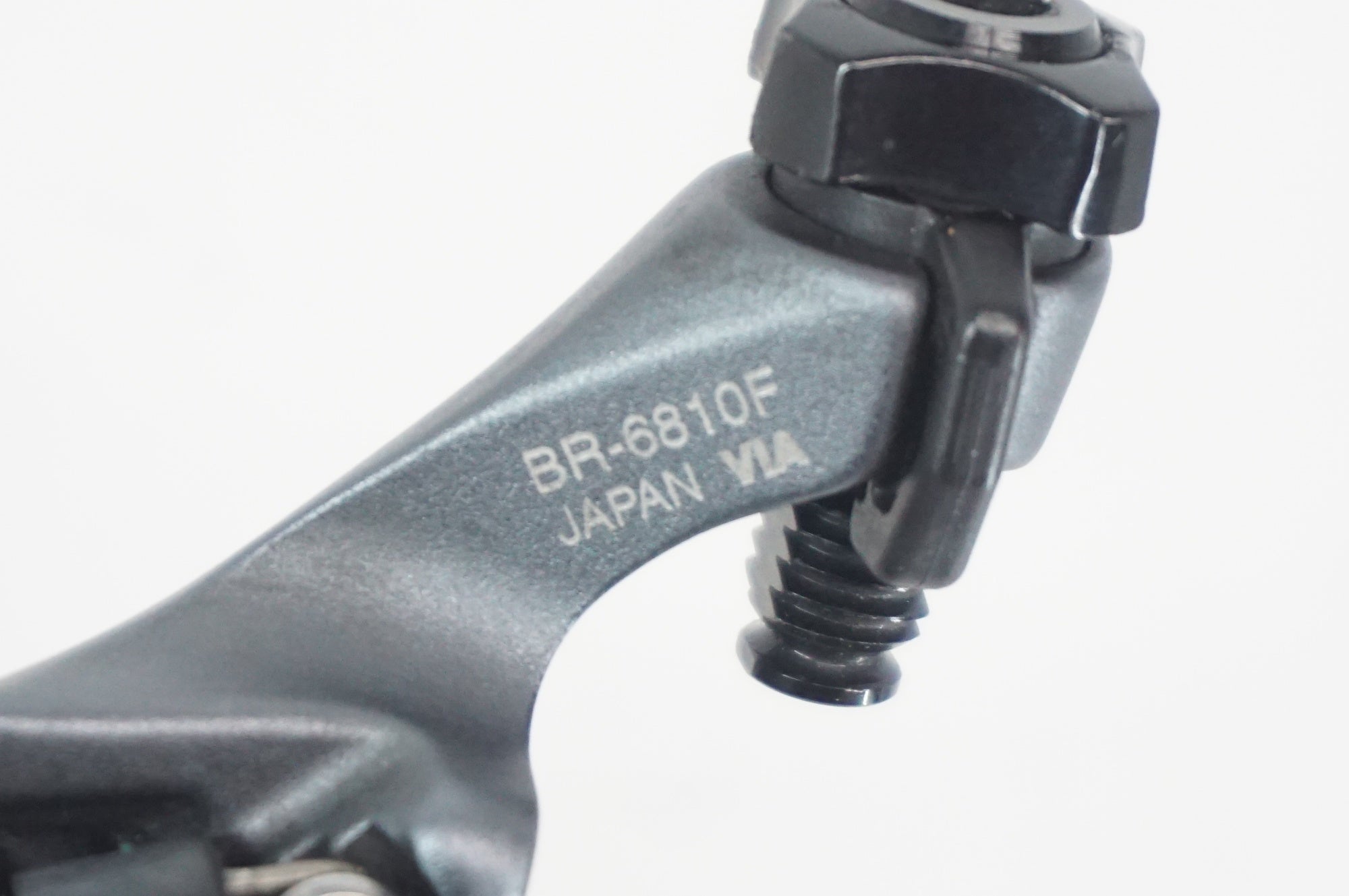 SHIMANO 「シマノ」 ULTEGRA BR-6810-F ダイレクトマウント カーボンシューブレーキ / 阪急塚口店