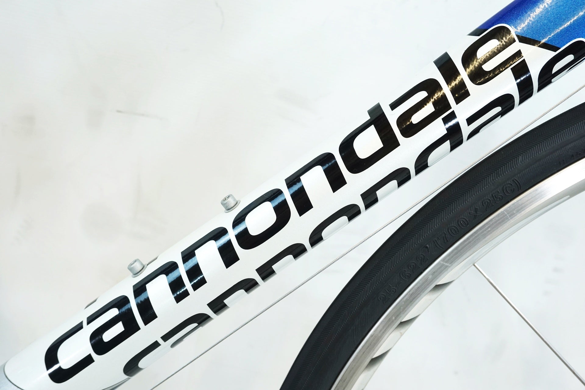 CANNONDALE 「キャノンデール」 R700 2004年モデル ロードバイク / 有明ガーデン店
