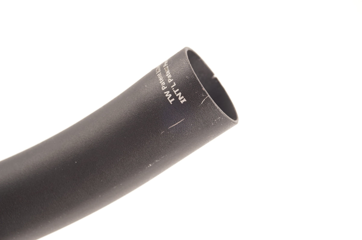 GIANT 「ジャイアント」 CONTACT SL φ31.8 400mm ハンドル / 中目黒店