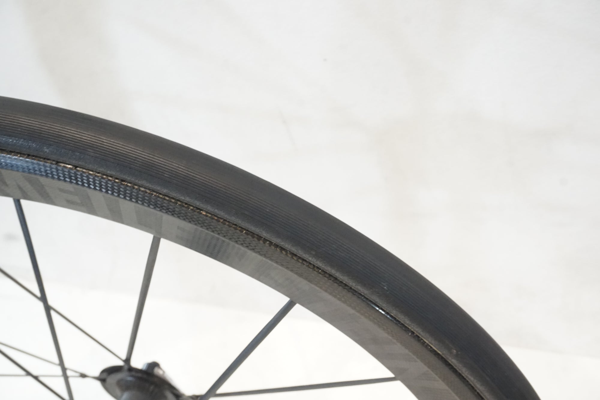 LIGHTWEIGHT 「ライトウェイト」 MEILENSTEIN OBERMAYER シマノ11速 チューブラー ホイールセット / 横浜戸塚店