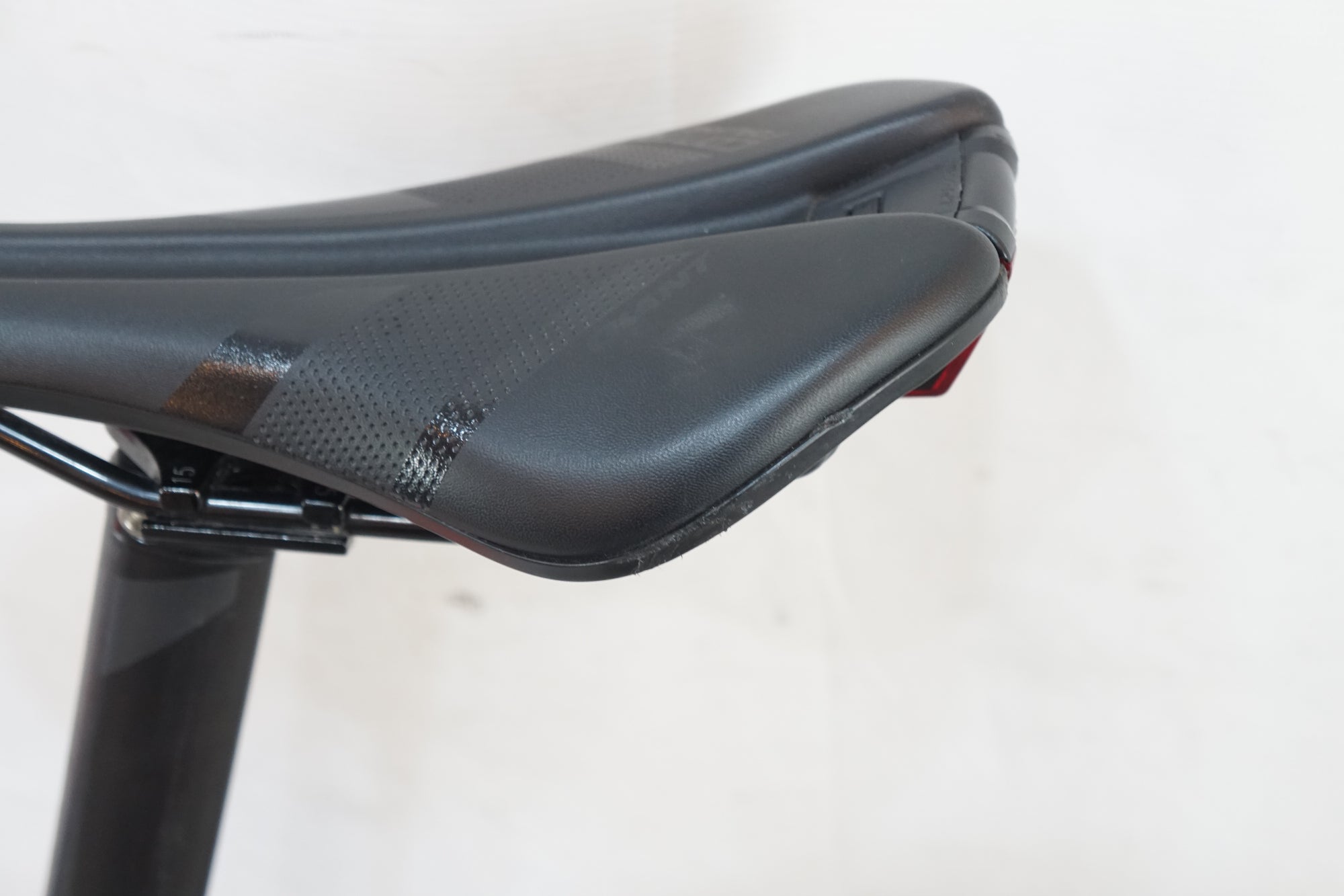GIANT 「ジャイアント」 TCR SL1 2019年モデル ロードバイク / バイチャリ浦和ベース