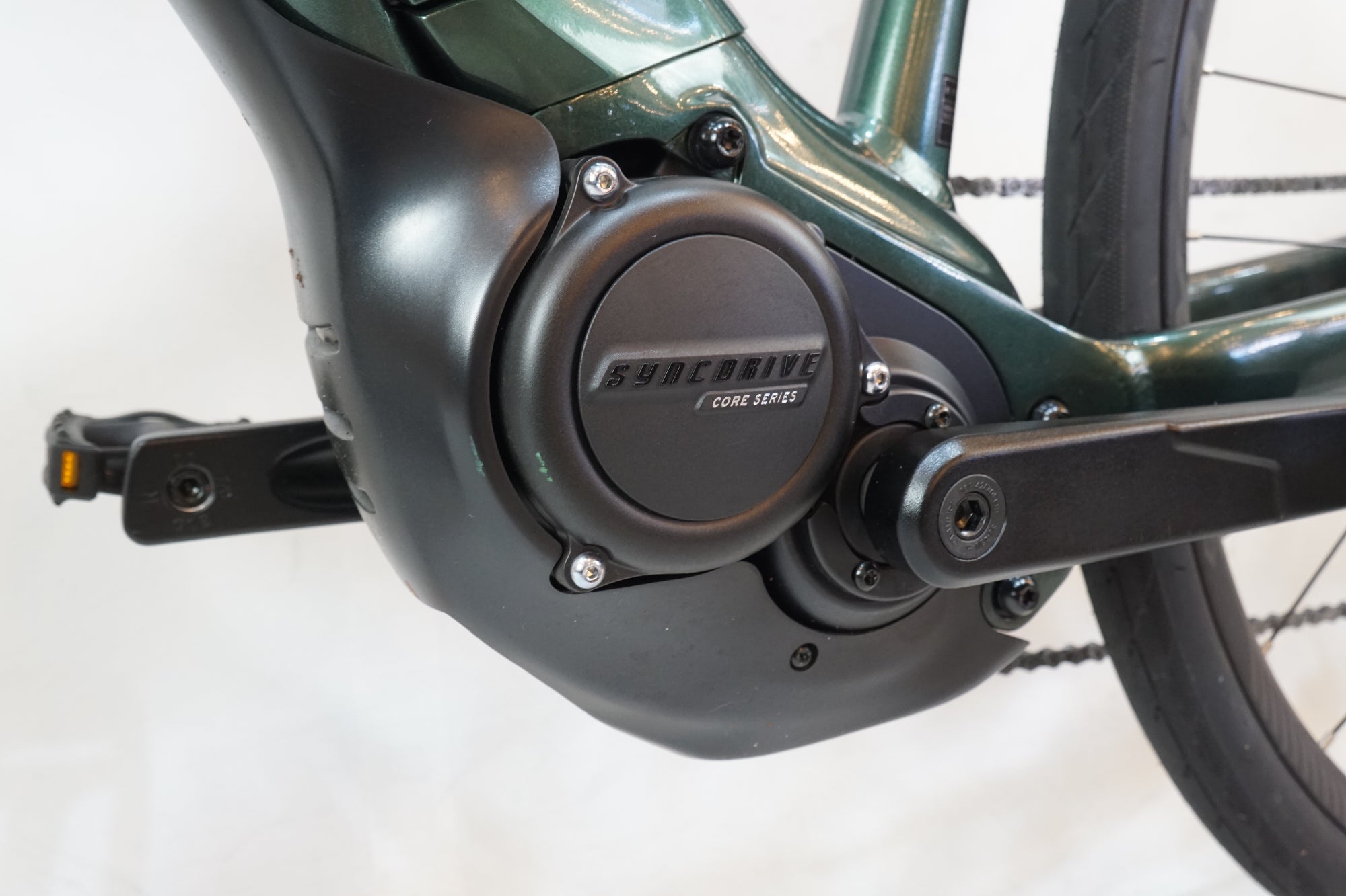 GIANT 「ジャイアント」 ESCAPE R E+ 2025年モデル e-BIKE / バイチャリ浦和ベース