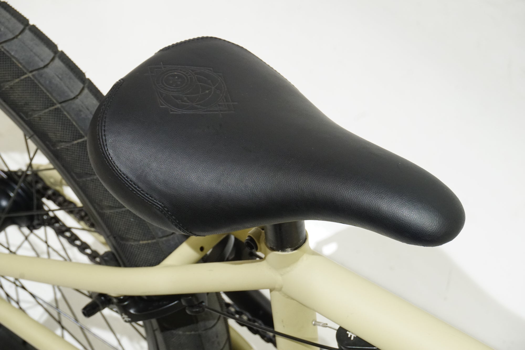 FLYBIKES 「フライバイクス」 NEUTRON 2017年モデル BMX / 浜松店