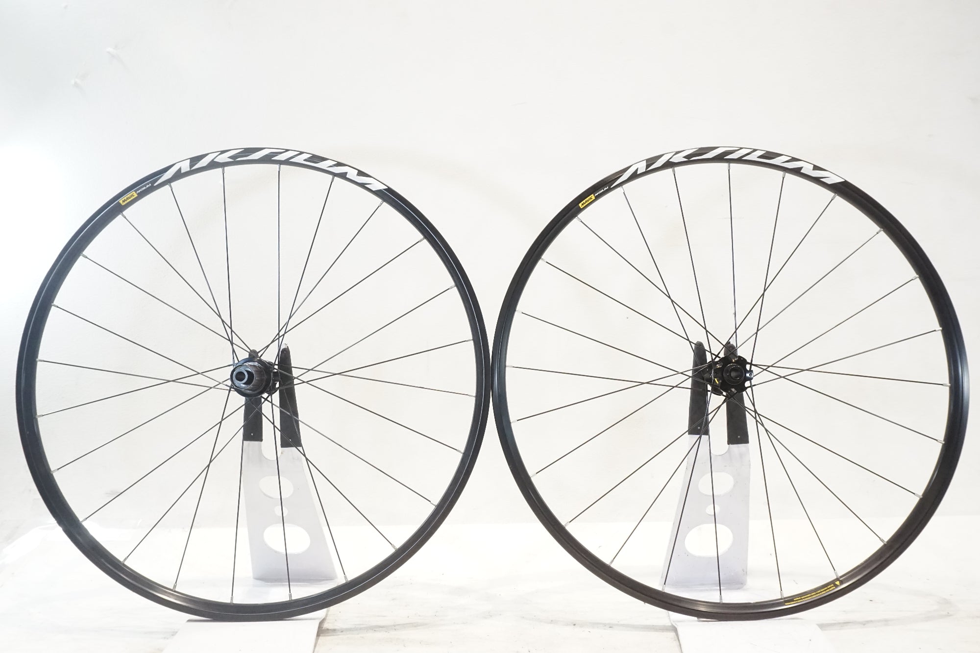 MAVIC マヴィック AKSIUM Disc 前後セット アクシウム 700C
