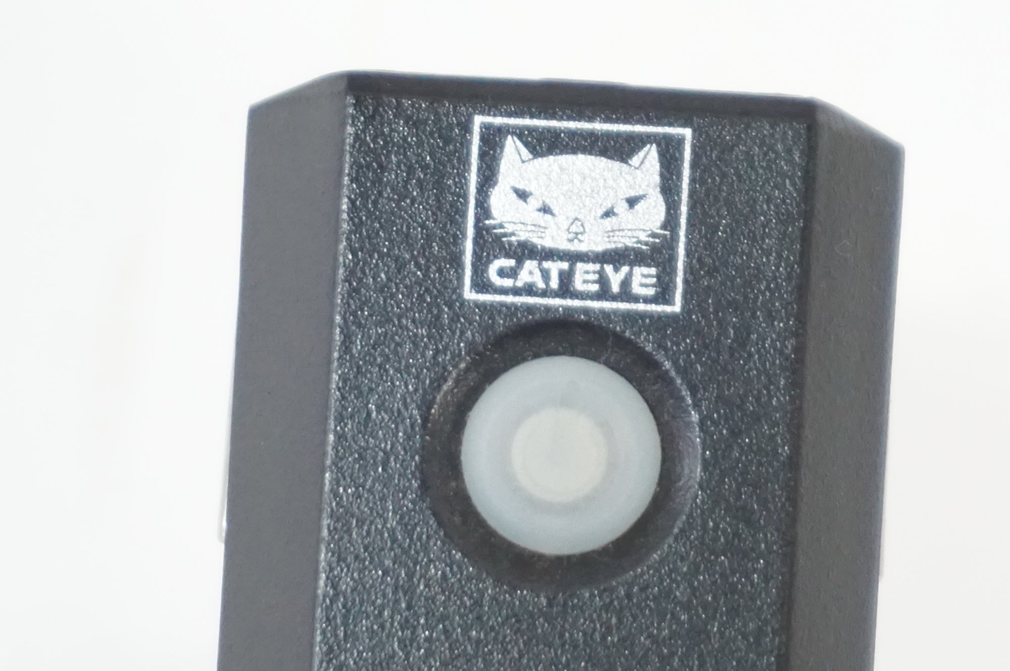 CATEYE 「キャットアイ」AMPP 300 フロントライト / 世田谷店
