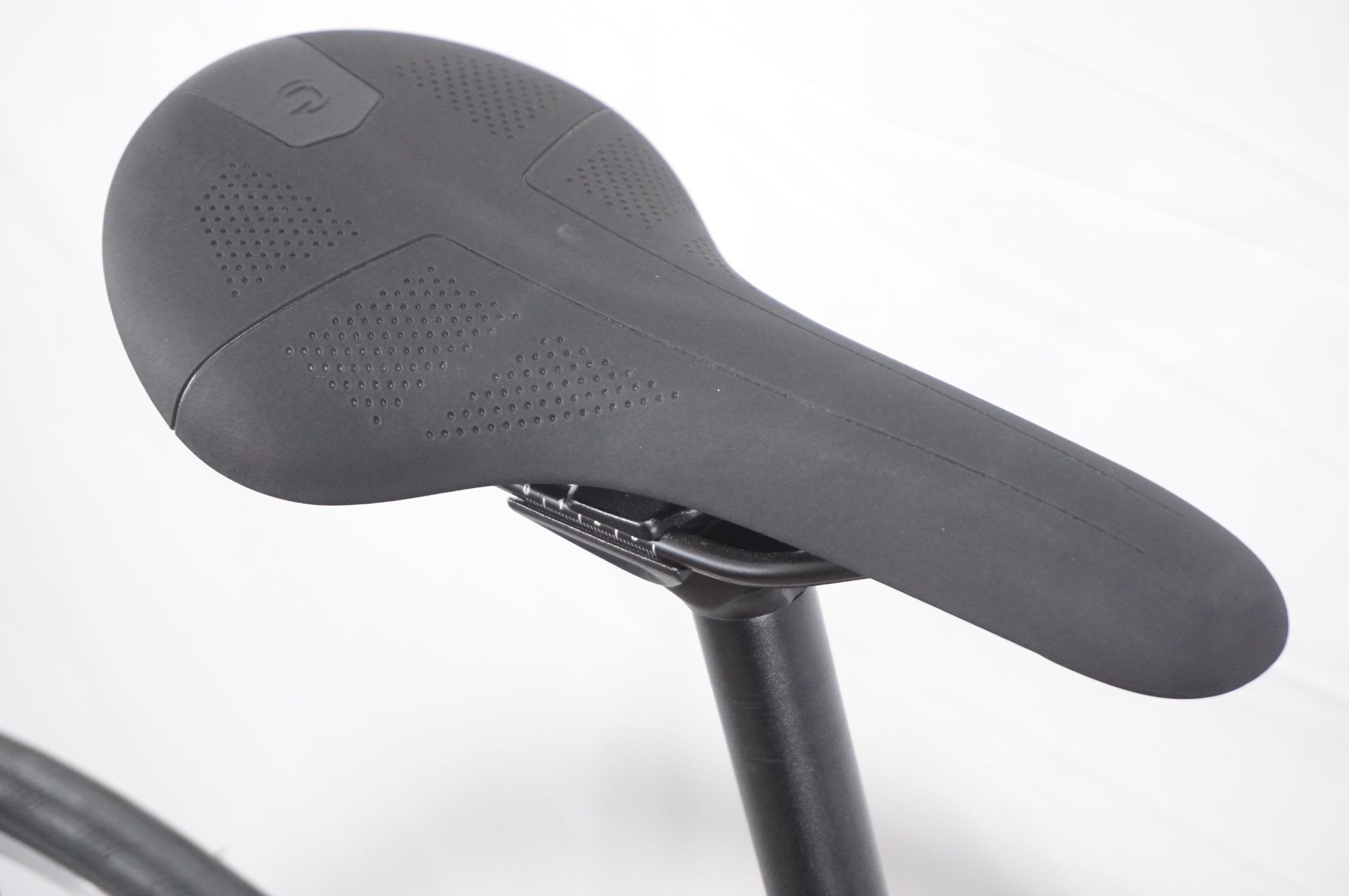 CANNONDALE 「キャノンデール」 CAAD OPTIMO 3 2024年モデル ロードバイク / AKIBA店