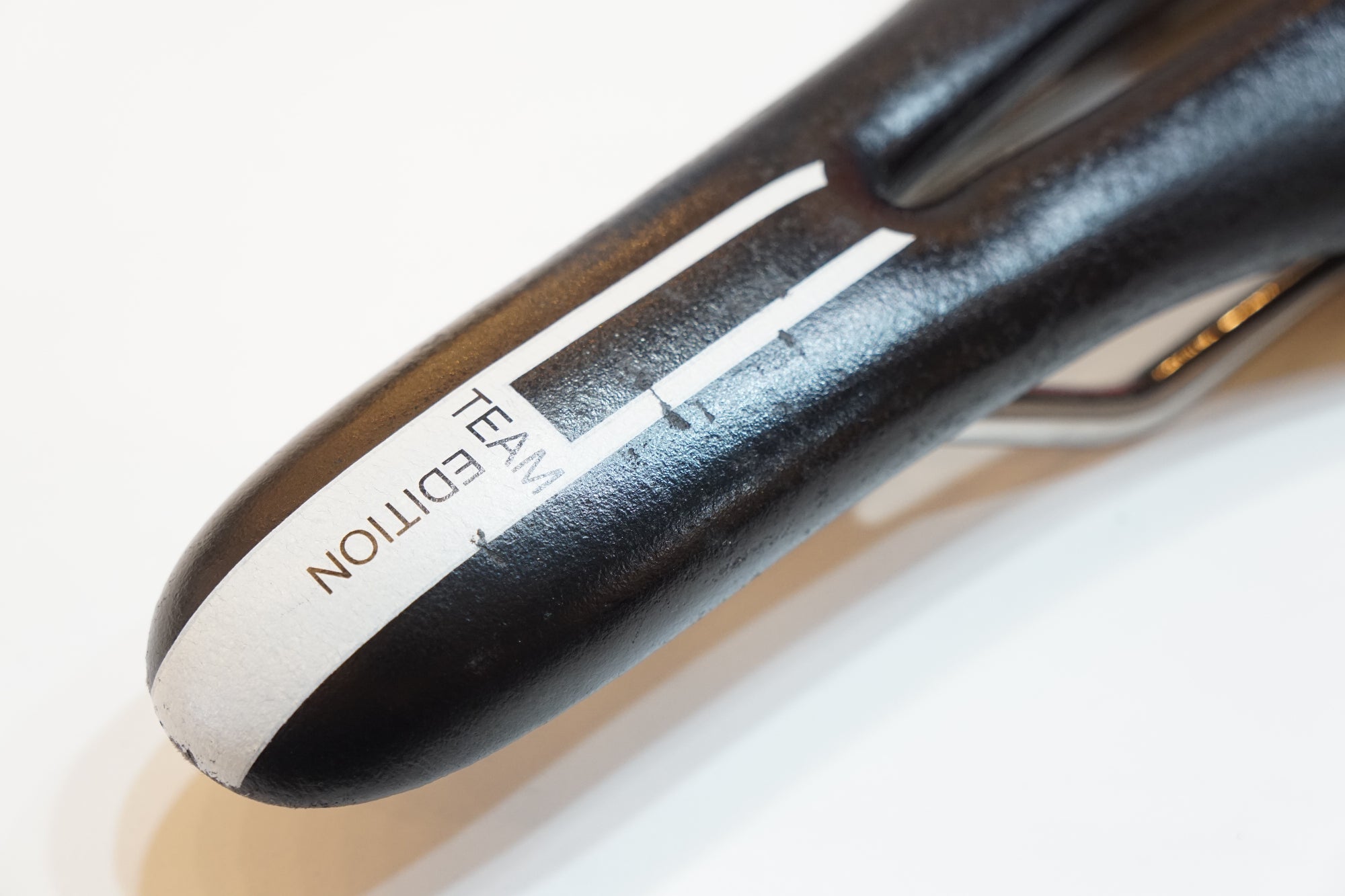 SELLE ITALIA 「セラ イタリア」 SLR TEAM EDITION サドル / バイチャリ浦和ベース