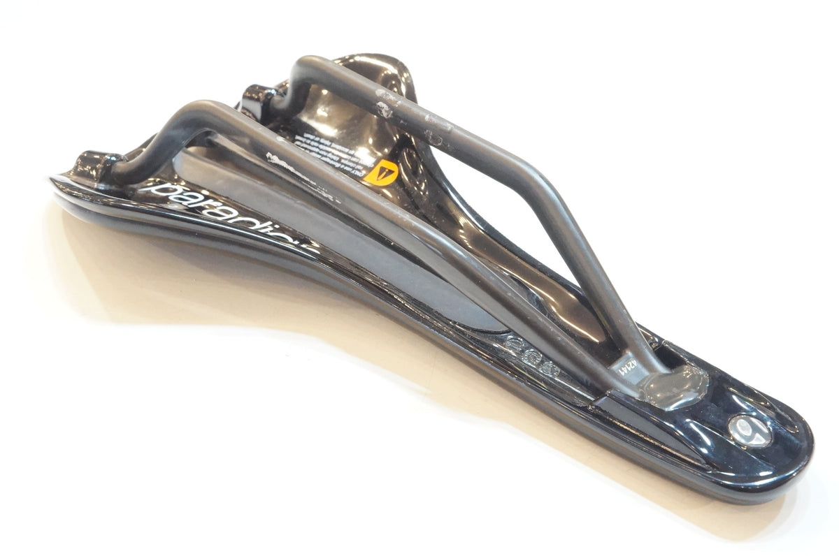 BONTRAGER 「ボントレガー」 PARADIGM XXX CARBON サドル / 浦和ベース