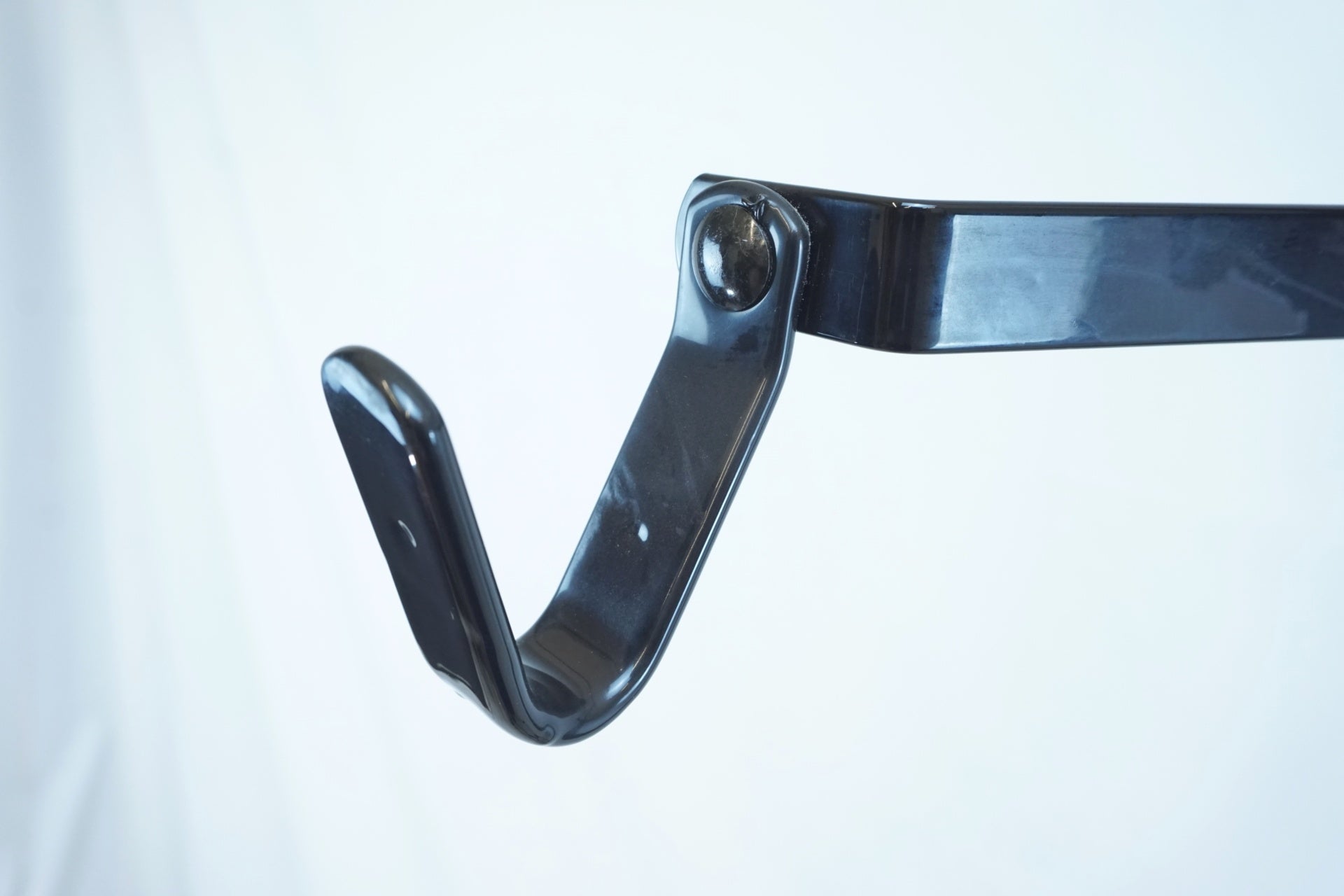 KABUTO 「カブト」 二台掛け バイクスタンド / 有明ガーデン店