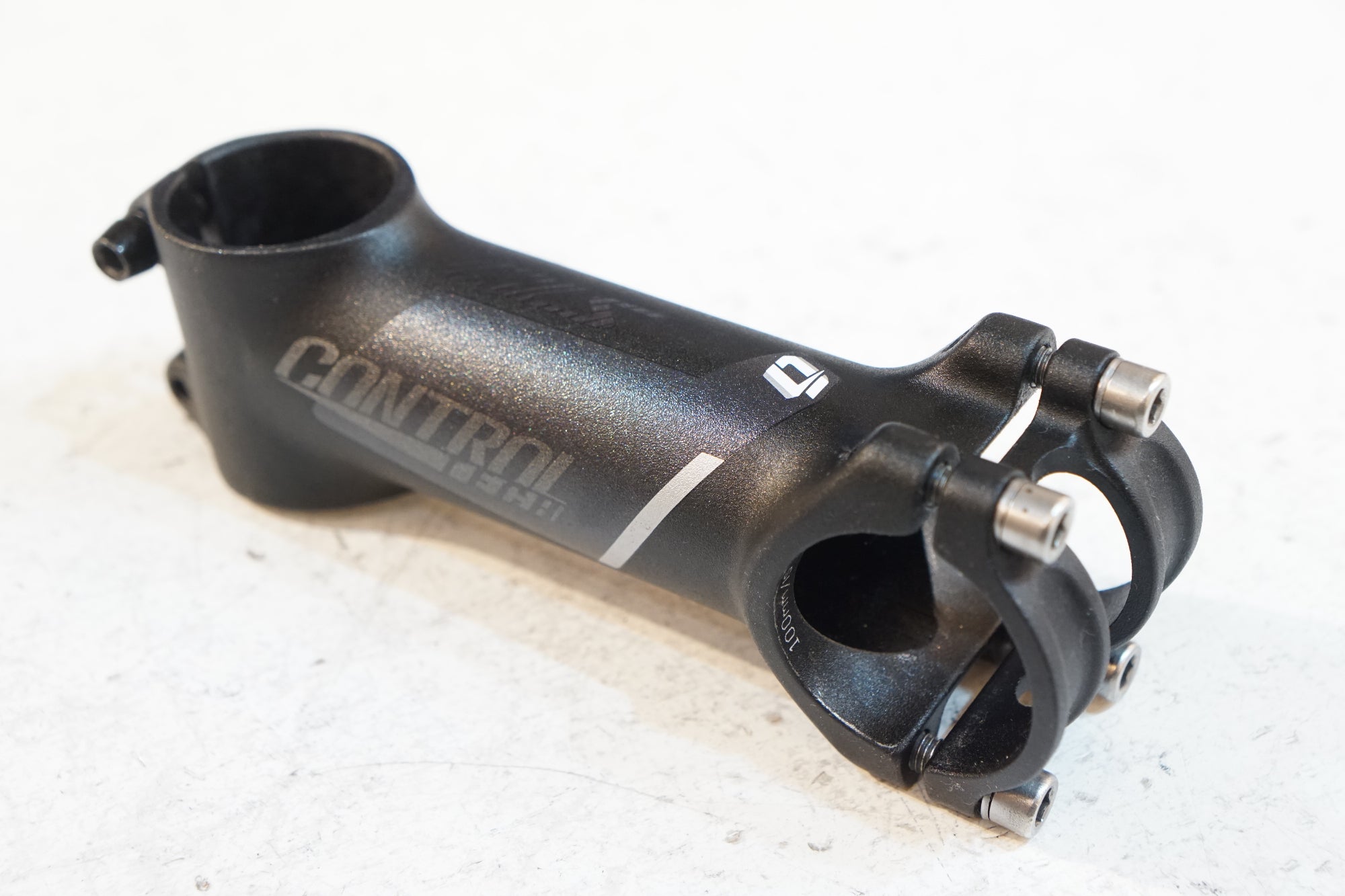 CONTROLTECH 「コントロールテック」 CLS φ31.8 100mm ステム / バイチャリ浦和ベース