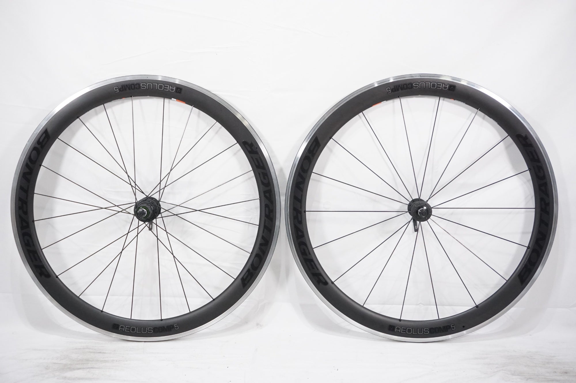 BONTRAGER 「ボントレガー」 AEOLUS COMP 5 TLR シマノ11速 ホイール