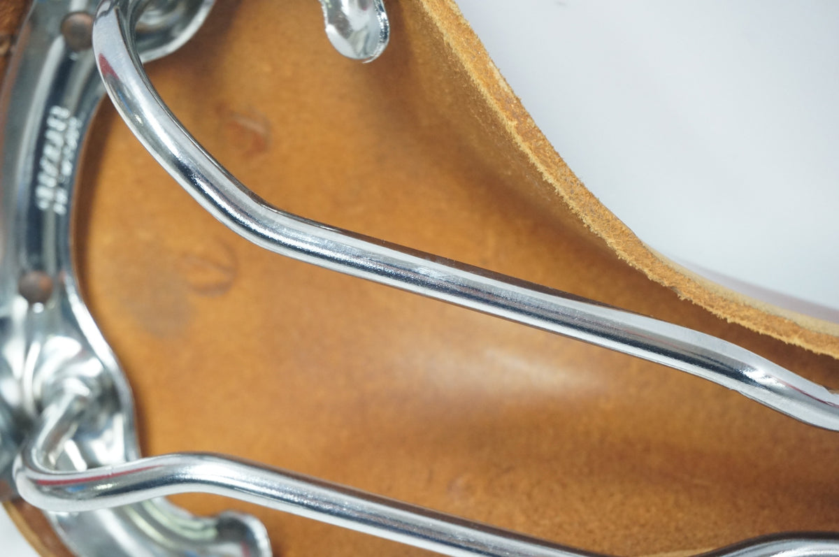 BROOKS 「ブルックス」 SWIFT CHROME サドル / 福岡店