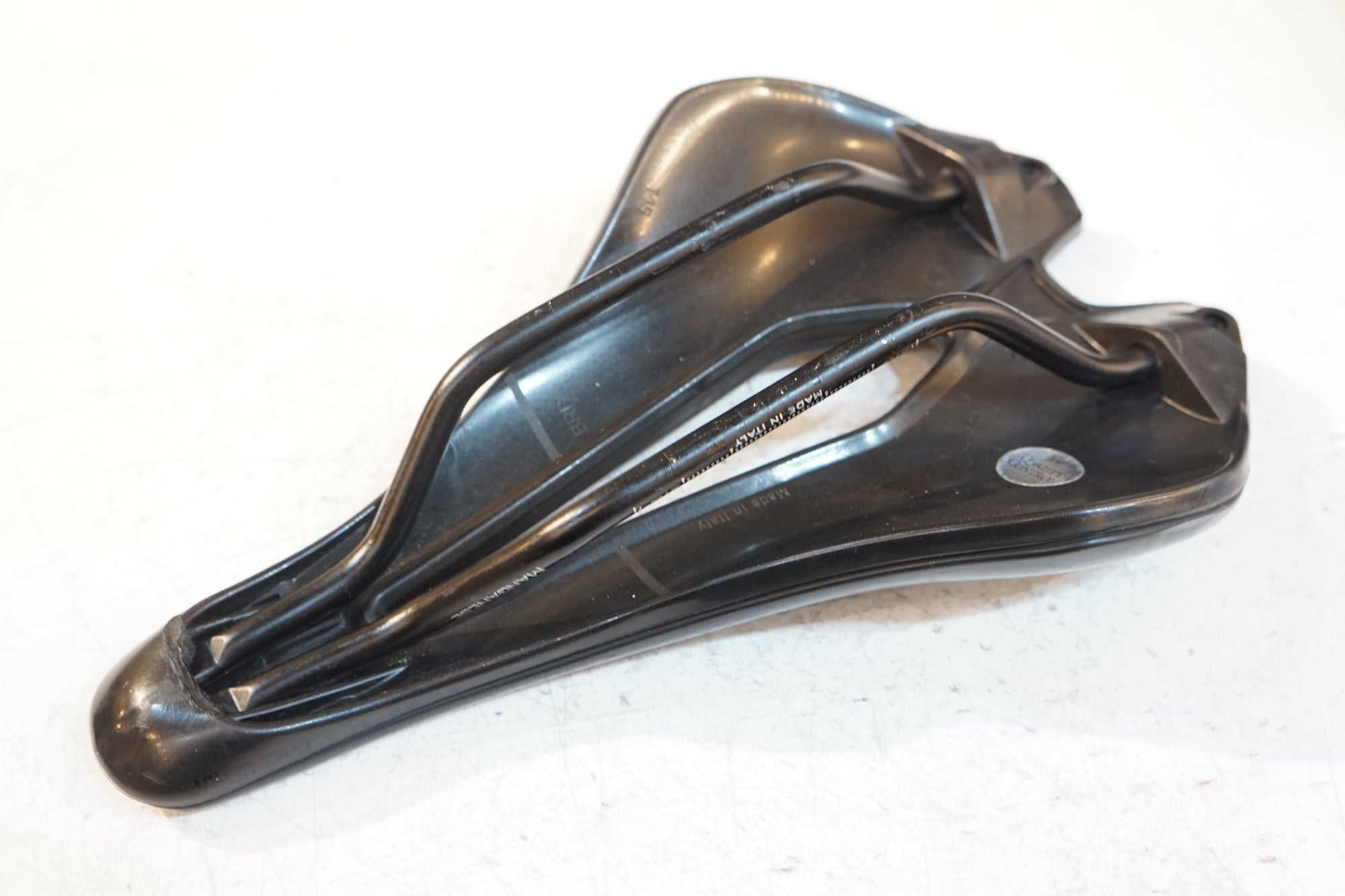 MOST 「モスト」 LYNX ULTRA サドル / バイチャリ浦和ベース