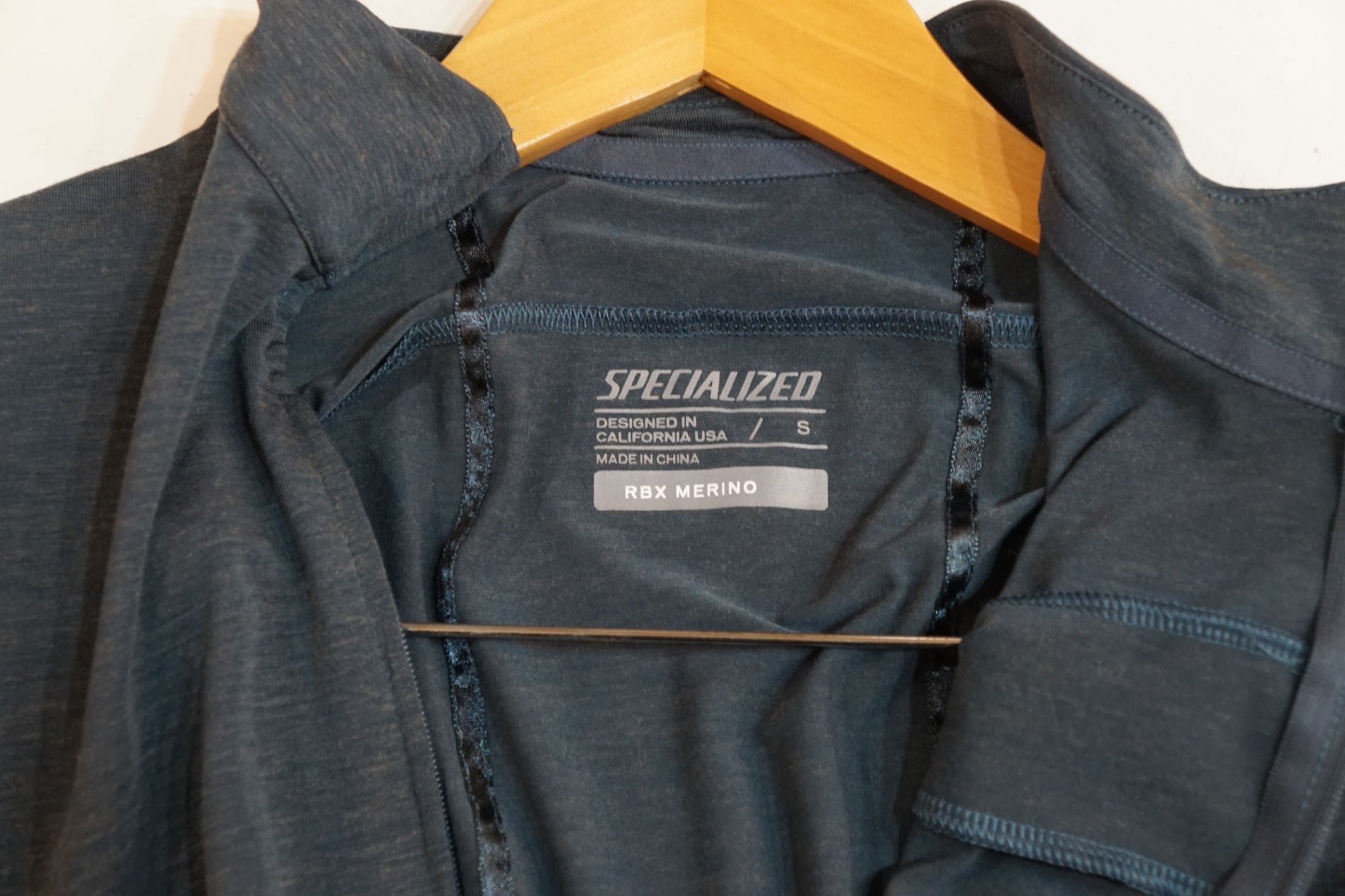 SPECIALIZED 「スペシャライズド」 S サイズ ジャージ / バイチャリ浦和ベース