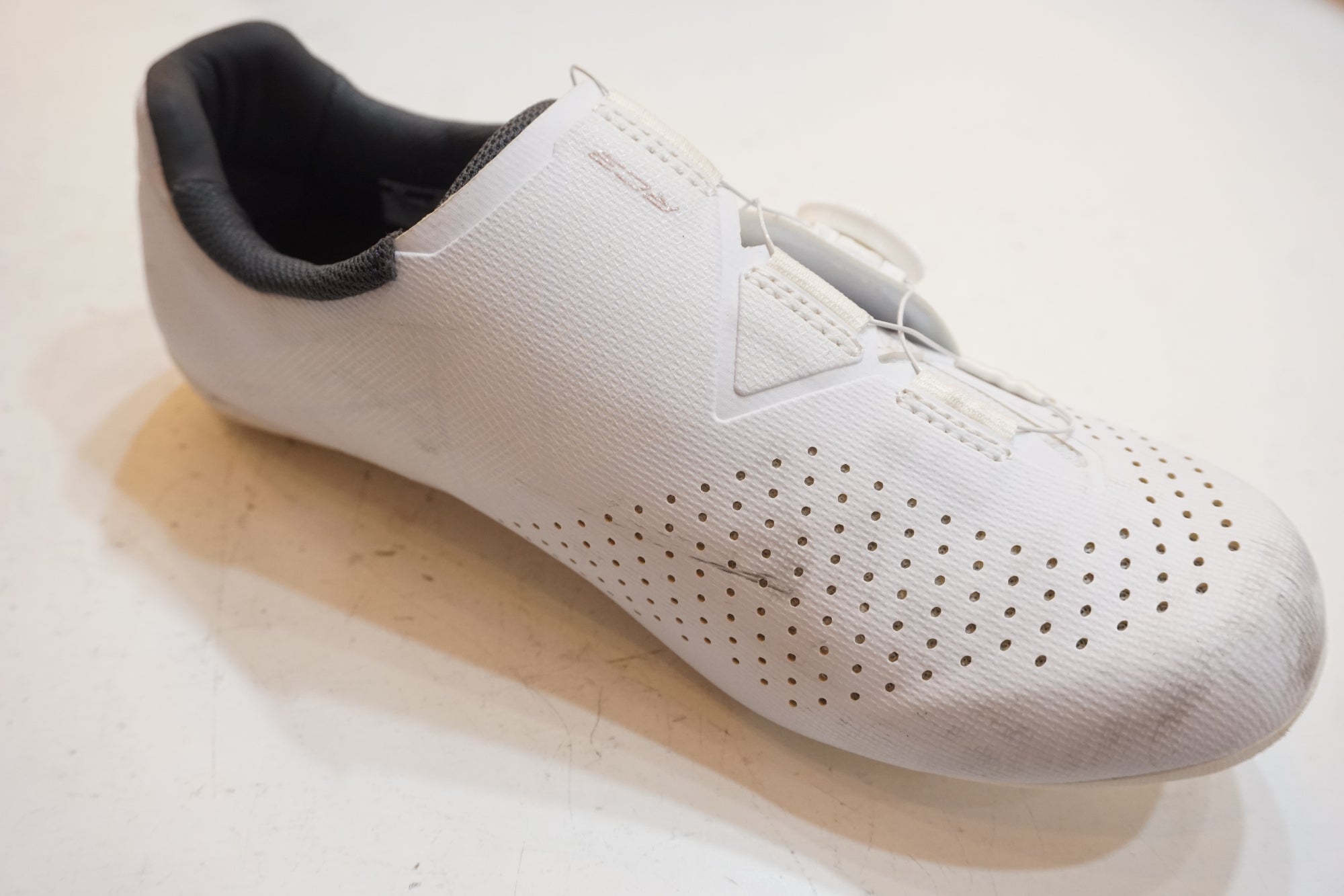 SHIMANO 「シマノ」 RC3 23.2cm シューズ / バイチャリ浦和ベース