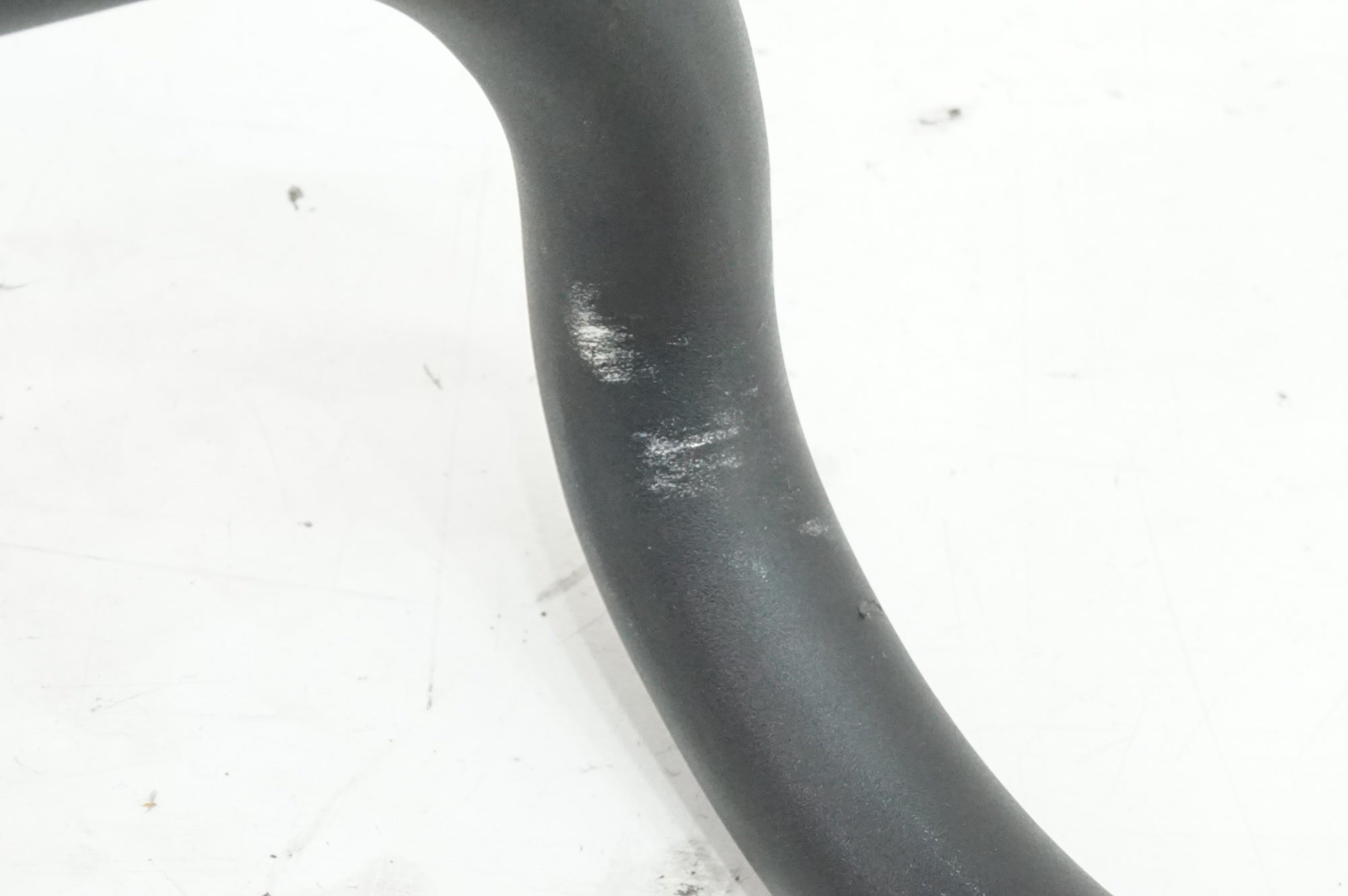 FIZIK 「フィジーク」 CYRANO R3 420mm φ31.8 ハンドル / 大宮店