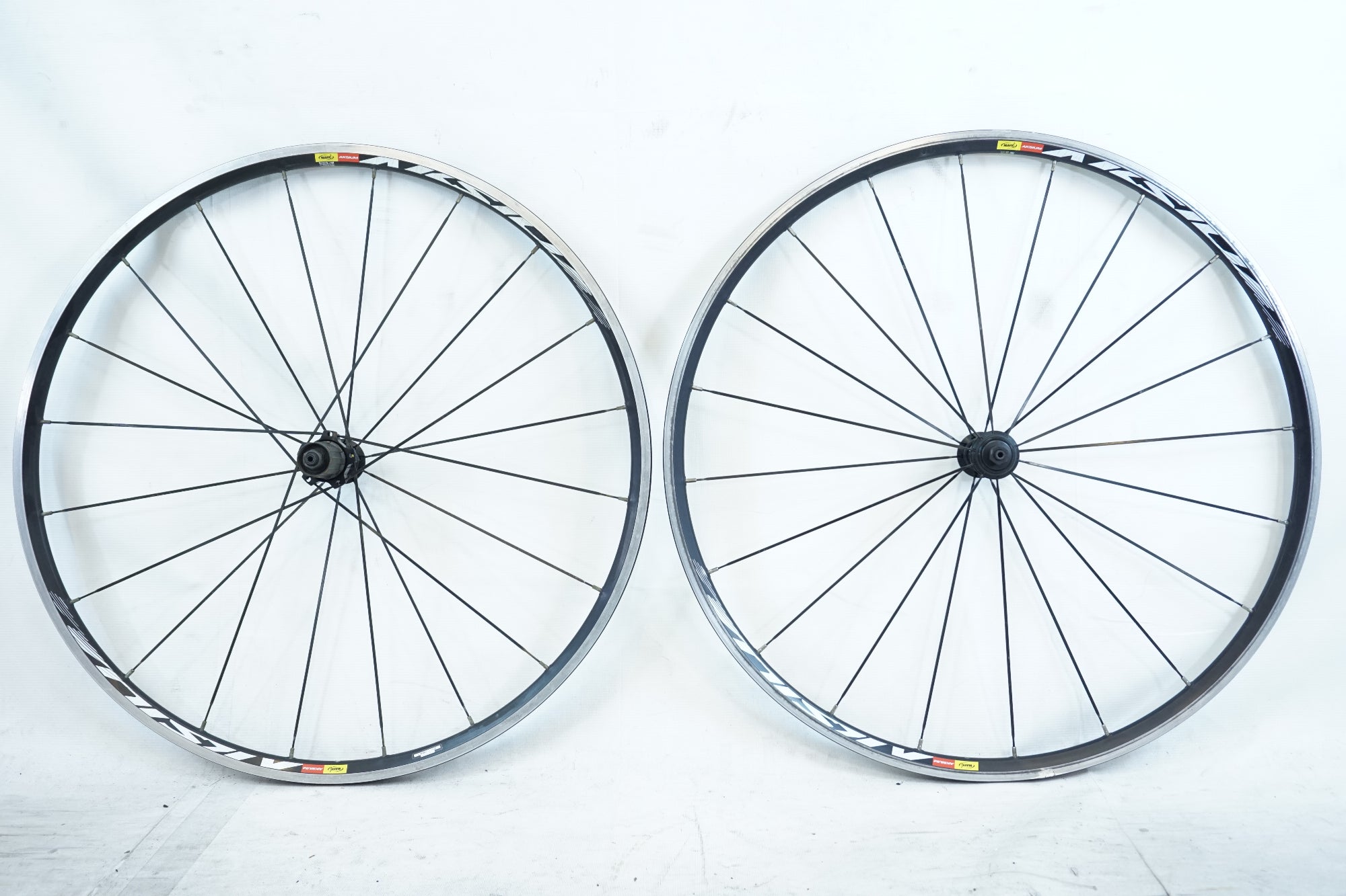 MAVIC 「マビック」 AKSIUM シマノ 11S ホイールセット / 有明ガーデン