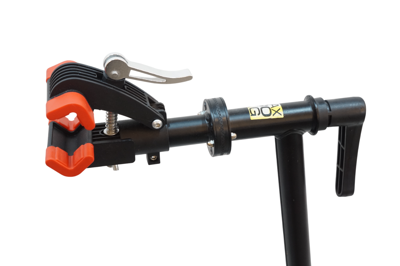 ASTRO PRODUCTS 「アストロプロダクツ」 メンテナンススタンド / バイチャリ浦和ベース