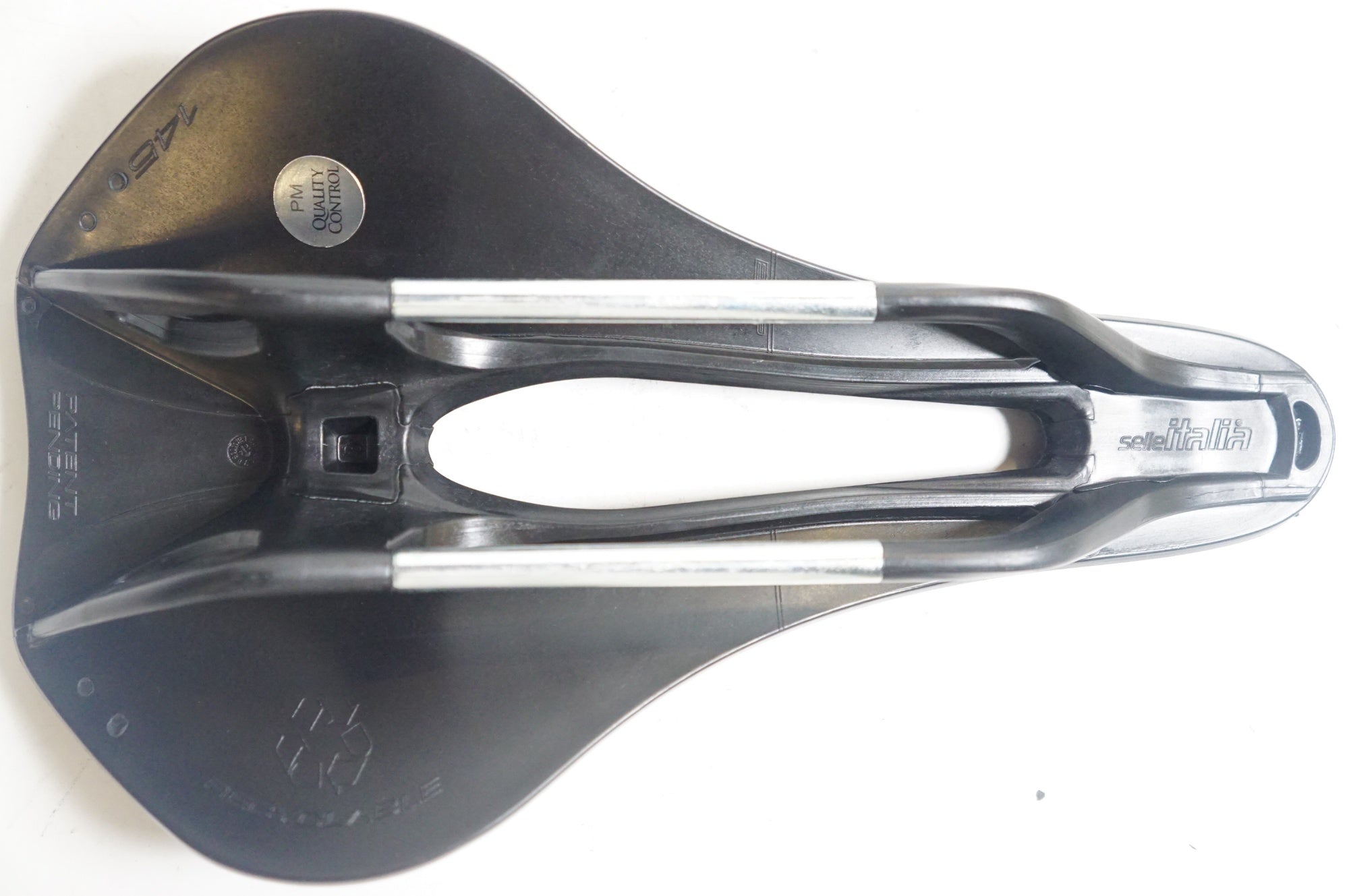 SELLE ITALIA 「セライタリア」 NOVUS BOOST EVO FEC ALLOY SUPERFLOW サドル / 熊谷本店