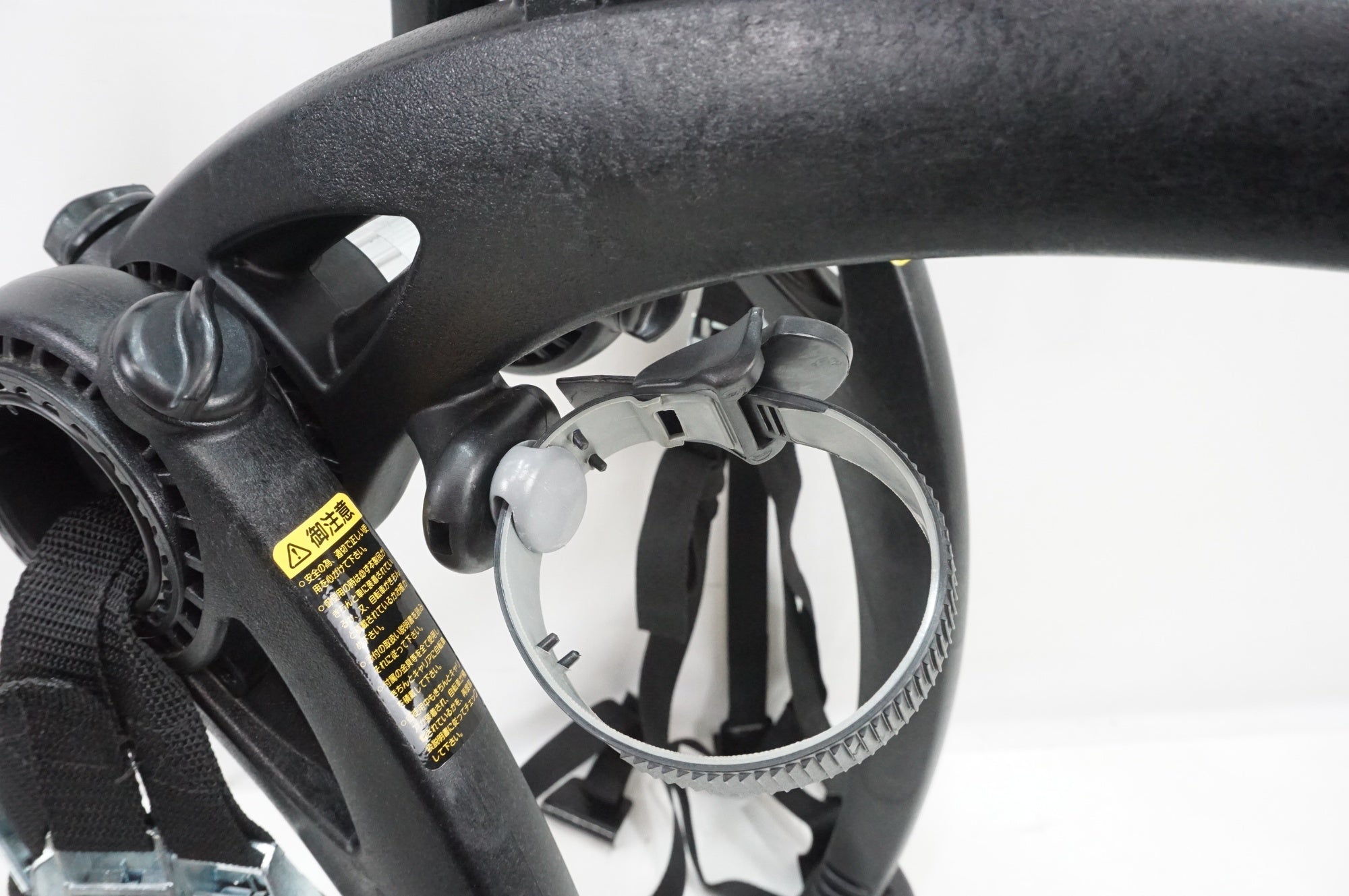 TERZO 「テルッツォ」 SARIS EC16 車載キャリア / 大宮店