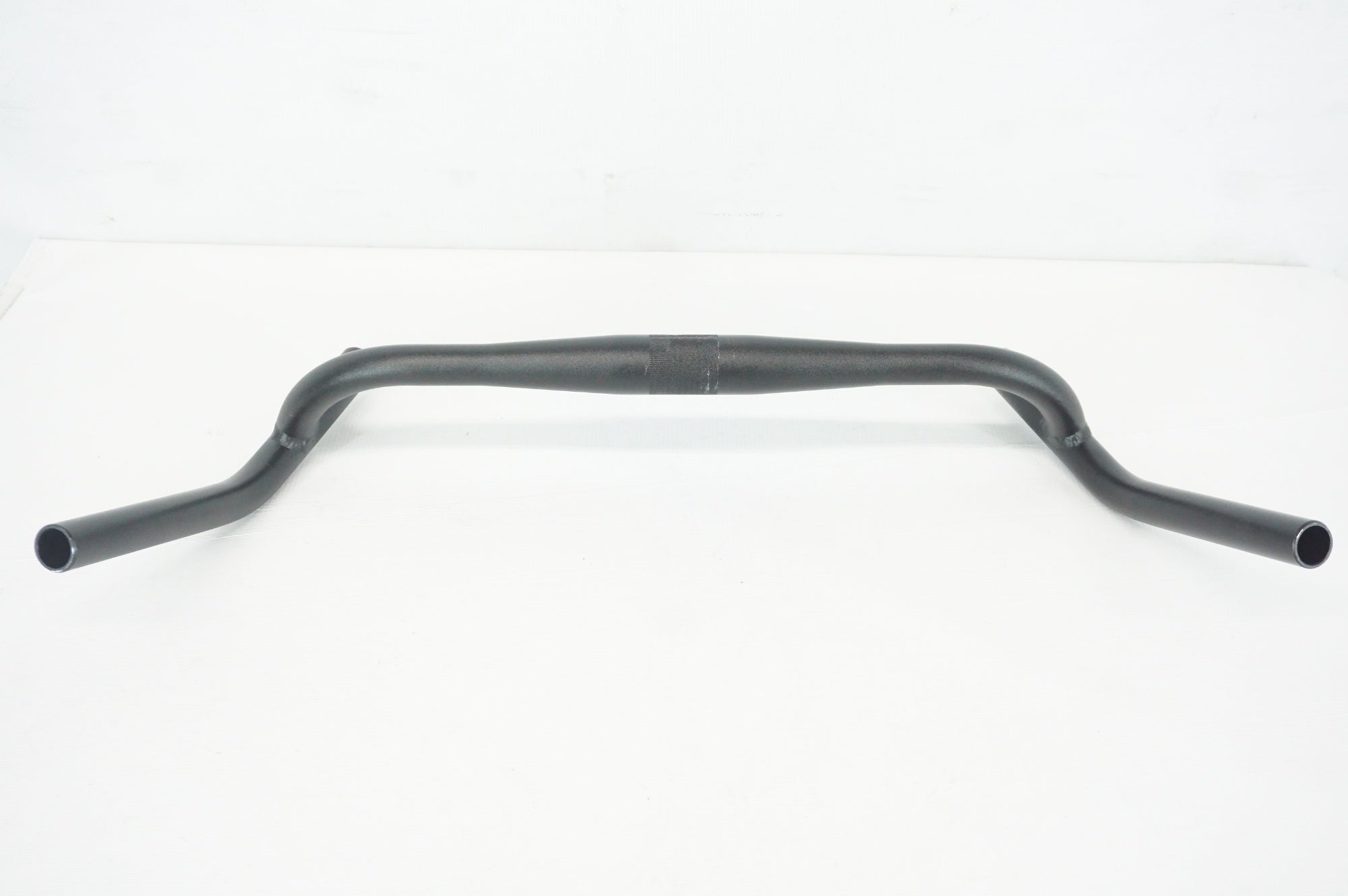 ブランド不明 Φ31.8 560mm ハンドルバー / 阪急塚口店