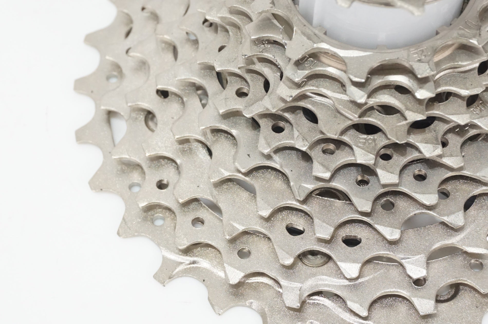 SHIMANO 「シマノ」 ULTEGRA CS-R8100 11-30T スプロケット / AKIBA店