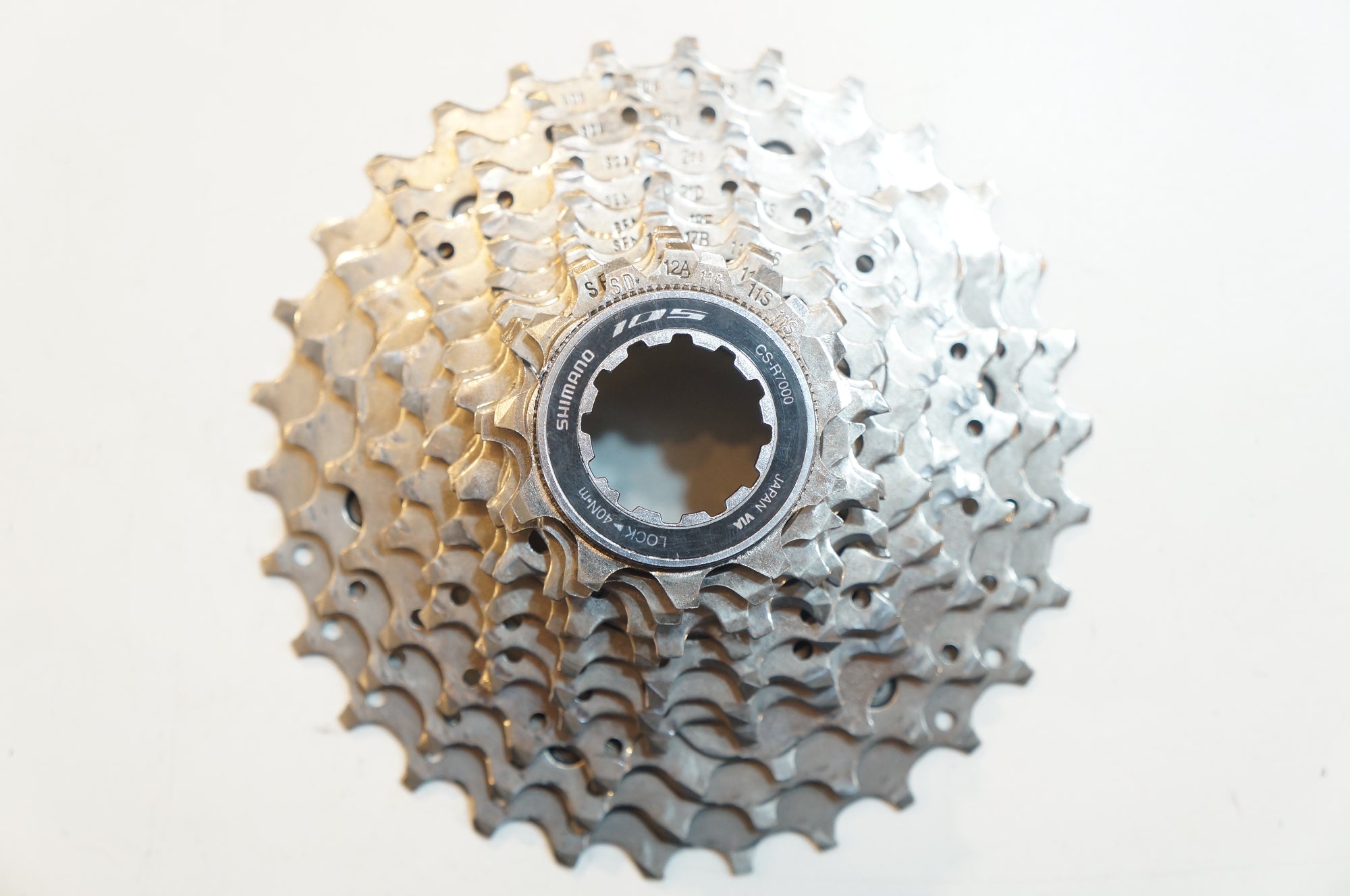 SHIMANO 「シマノ」 105 CS-R7000 11-30T スプロケット / バイチャリ浦和ベース