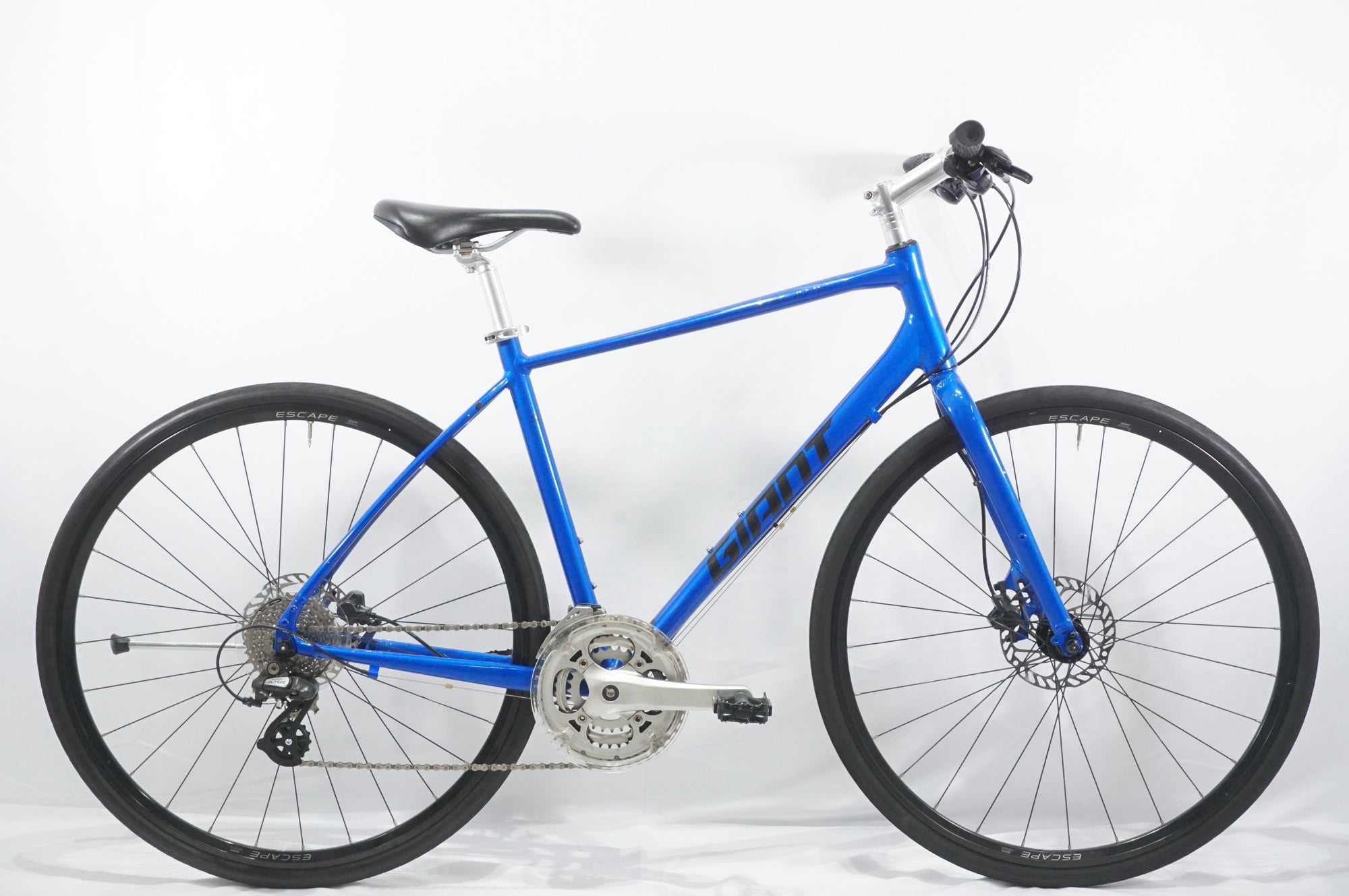 GIANT 「ジャイアント」 ESCAPE R DISC 2023年モデル クロス