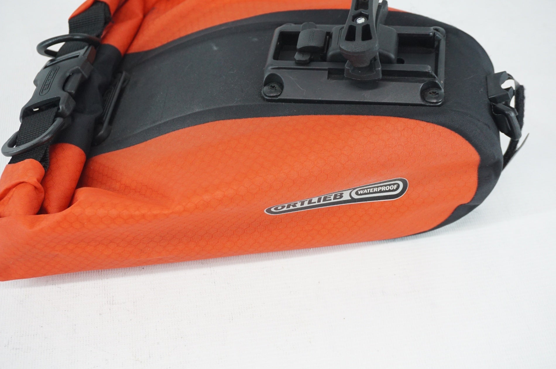 ORTLIEB 「オルトリーブ」 WATERPROOF サドルバッグ / 阪急塚口店