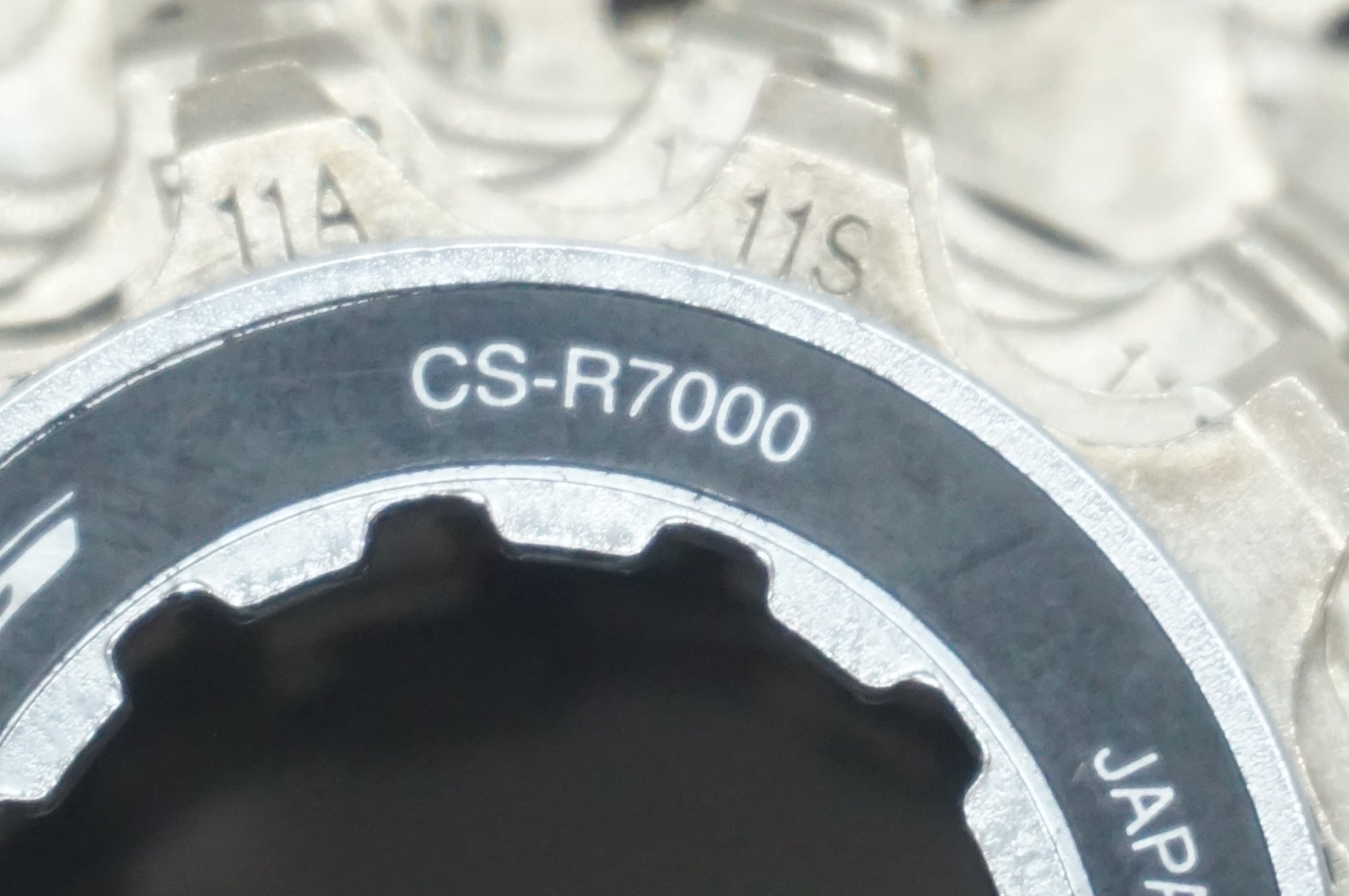 SHIMANO 「シマノ」 105 CS-R7000 11-30T スプロケット / 福岡店