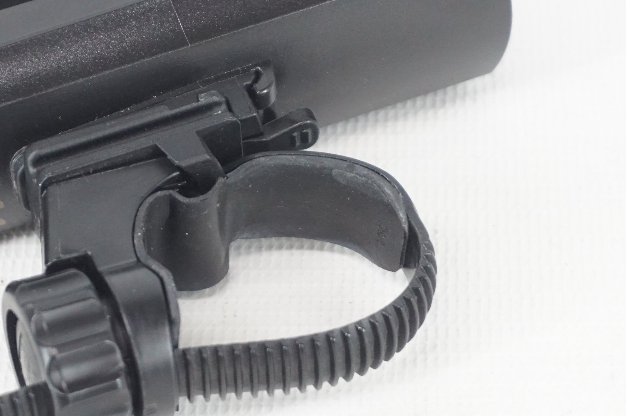 CATEYE 「キャットアイ」 AMPP500N HL-EL085NRC フロントライト / 阪急塚口店