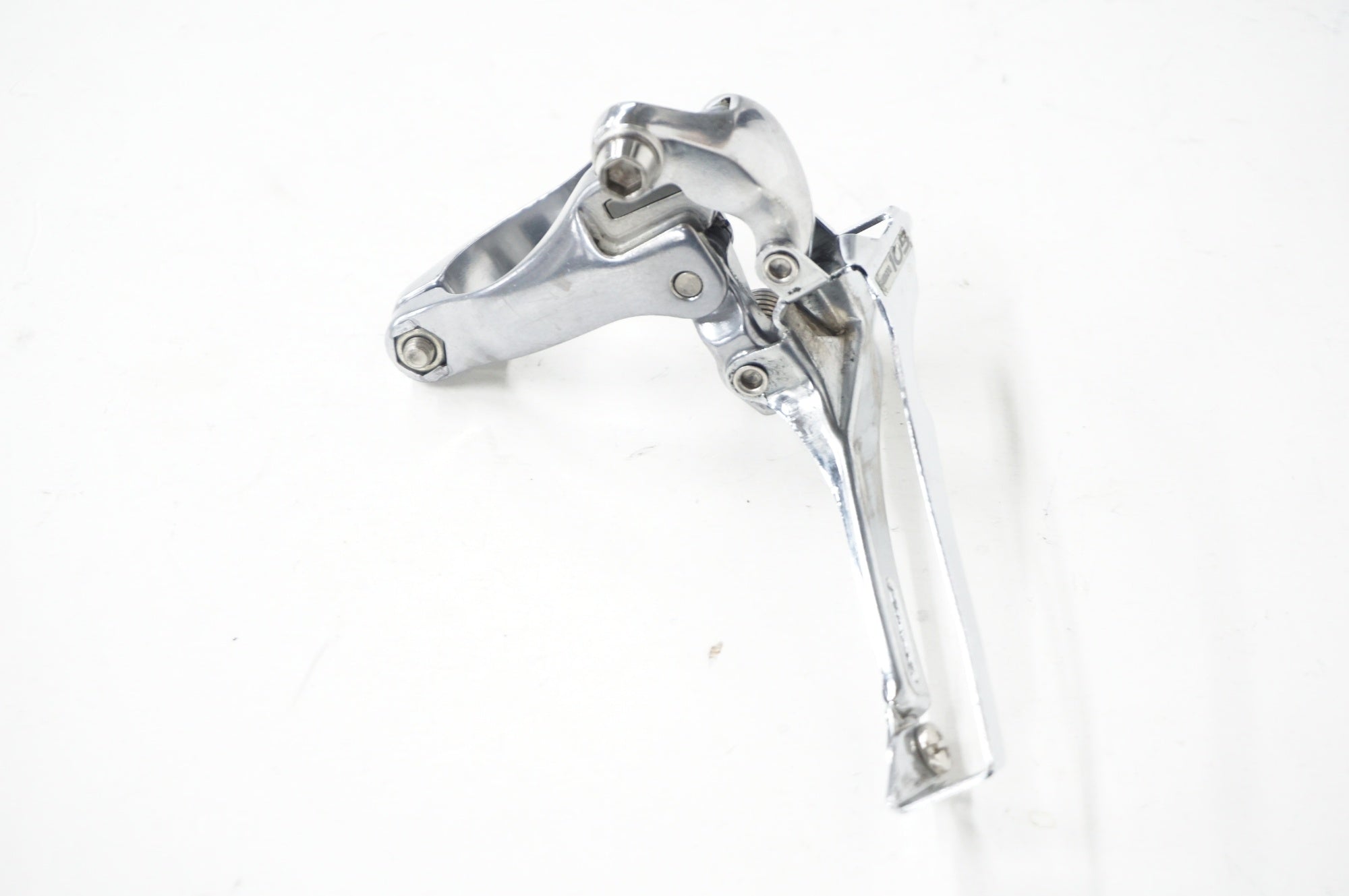 SHIMANO 「シマノ」 105 FD-5600 Φ31.8 フロントディレイラー / 阪急塚口店