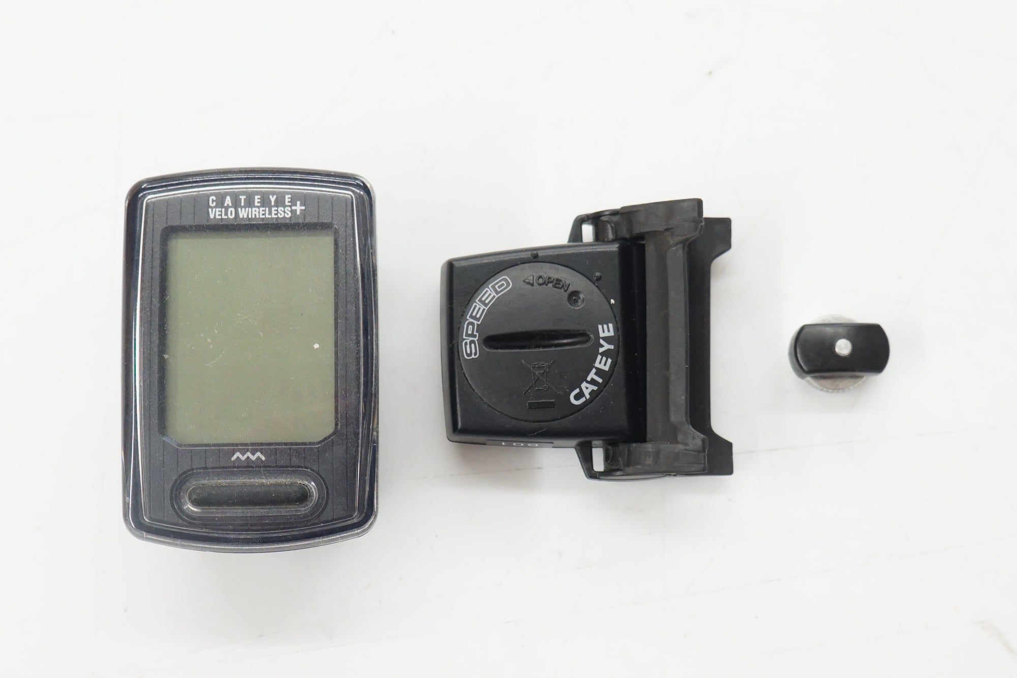CATEYE 「キャットアイ」 VELO WIRELESS+ CC-VY230W サイクルコンピューター / バイチャリ浦和ベース