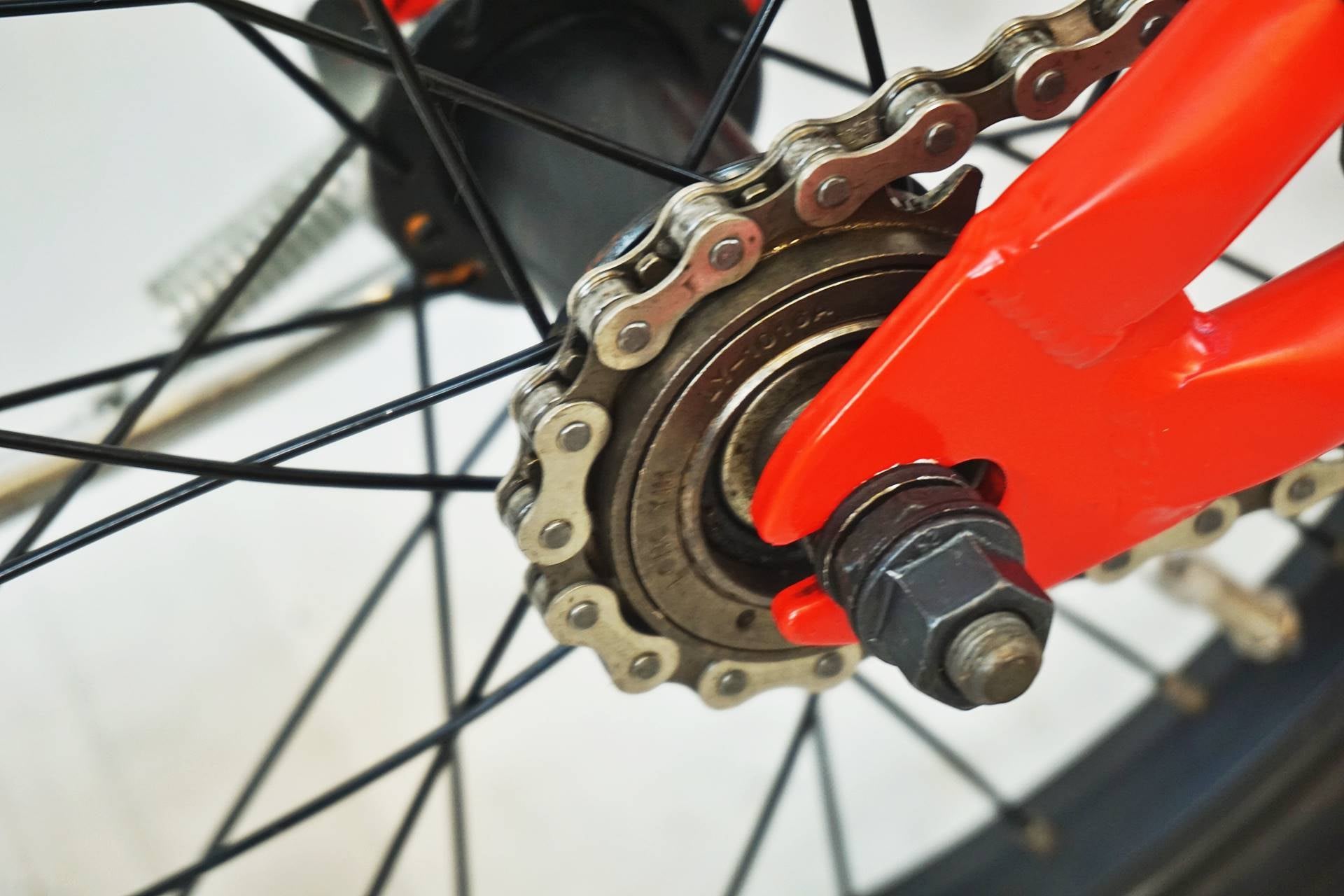 ARESBIKES 「アーレスバイクス」 A/KID 2020年モデル 16インチ キッズバイク / 有明ガーデン店