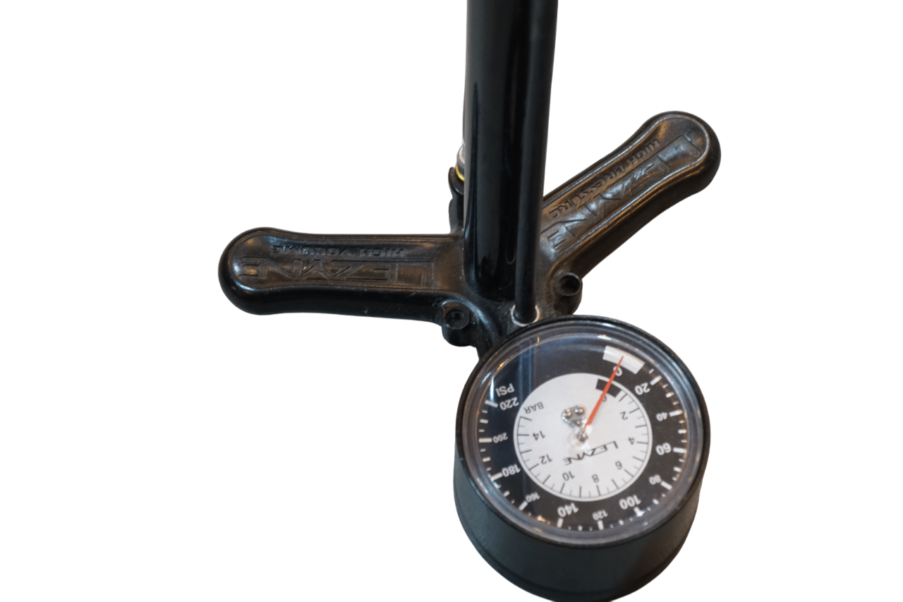 LEZYNE 「レザイン」 ALLOY FLOOR DRIVE フロアポンプ / バイチャリ浦和ベース