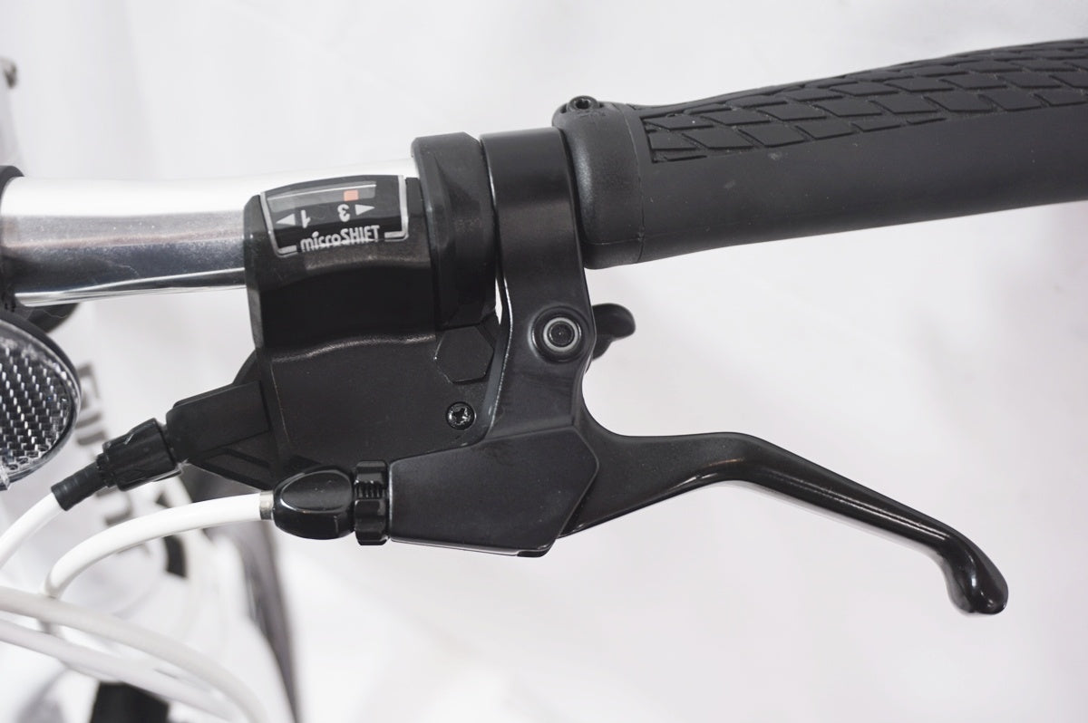 GIANT 「ジャイアント」 ESCAPE R3 2021年モデル クロスバイク / バイチャリ世田谷店