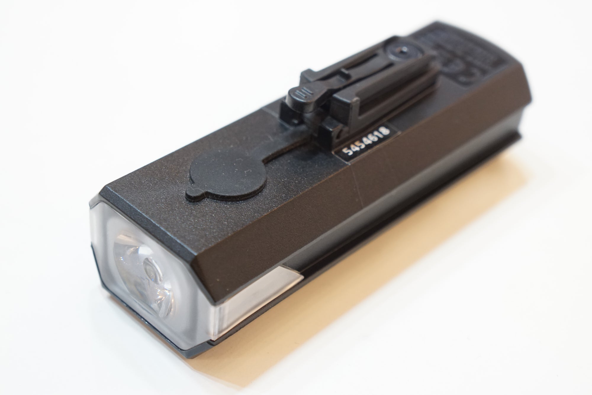 CATEYE 「キャットアイ」 AMPP 500N フロントライト / バイチャリ浦和ベース