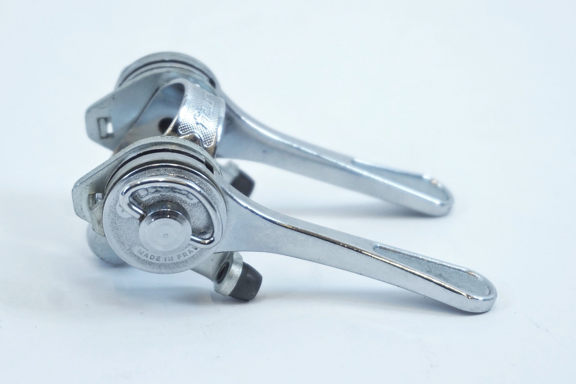 HURET 「ユーレー」 ダブルレバー / 有明ガーデン店