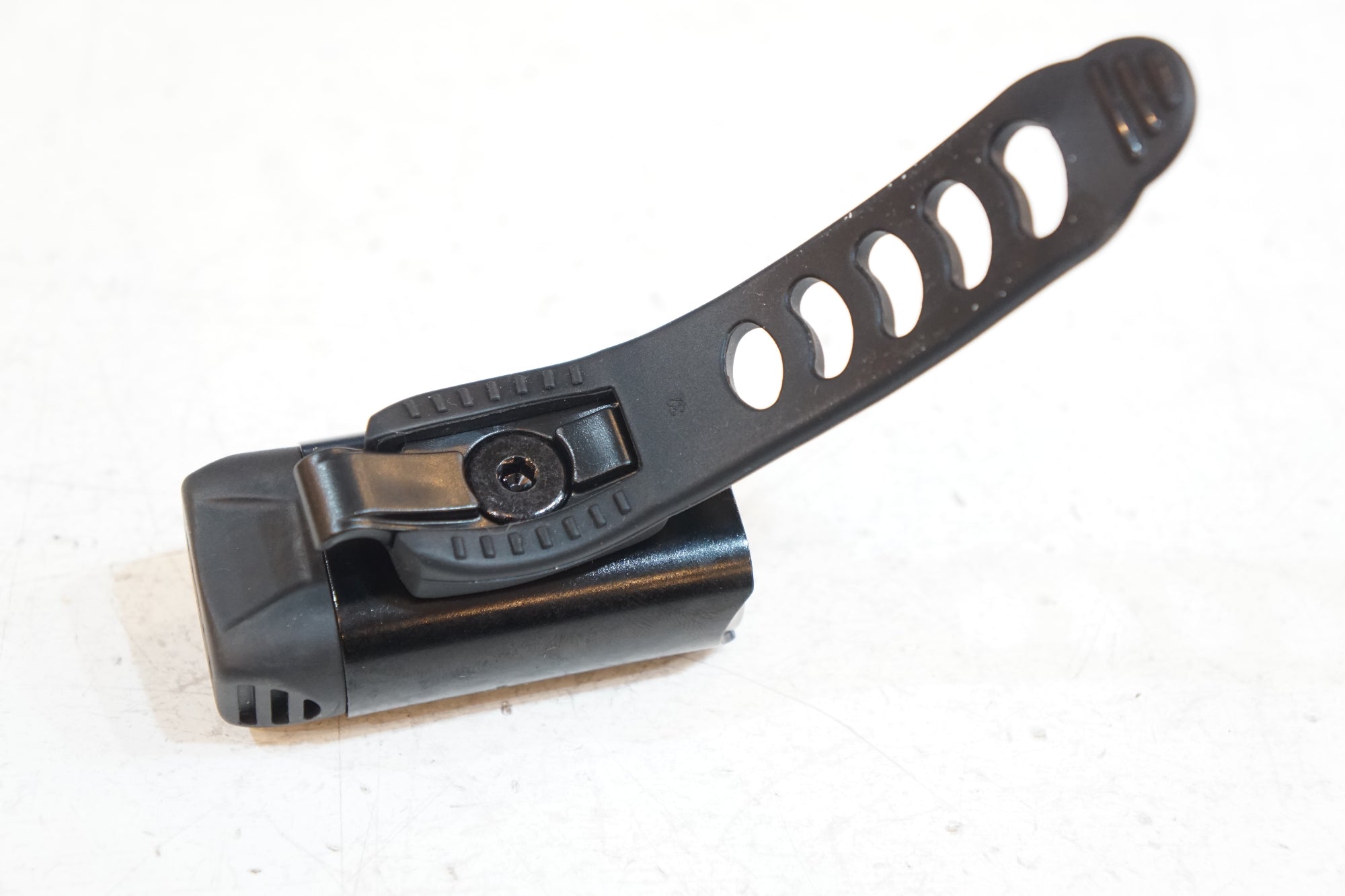 LEZYNE 「レザイン」 500XL フロントライト / バイチャリ浦和ベース