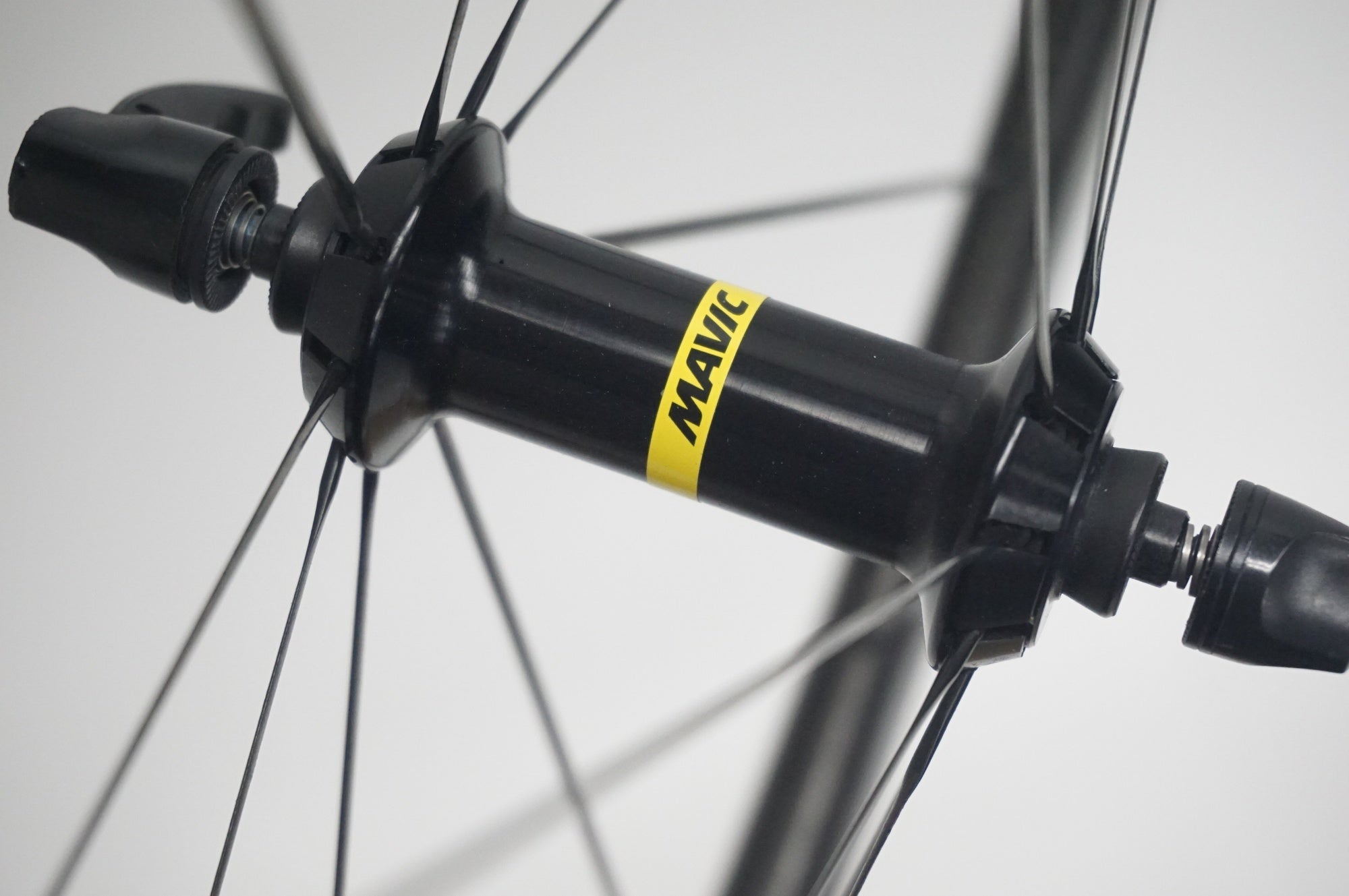 MAVIC 「マヴィック」 COSMIC PRO CARBON SL UST シマノ11速 ホイールセット / 福岡店