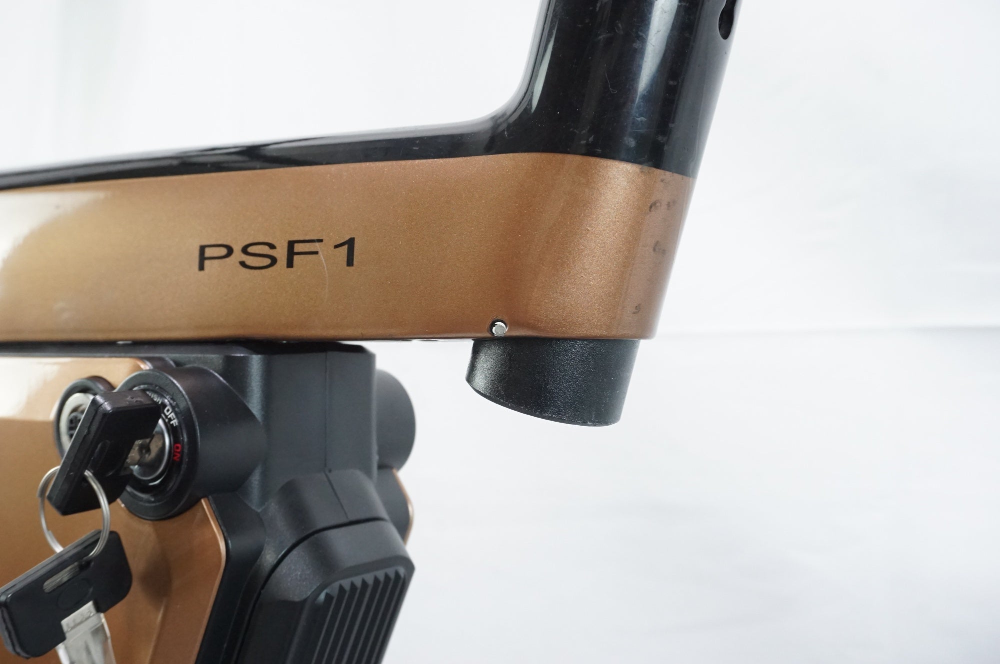 BESV 「ベスビー」 PSF1 2020年モデル 電動アシスト自転車 / 有明ガーデン店