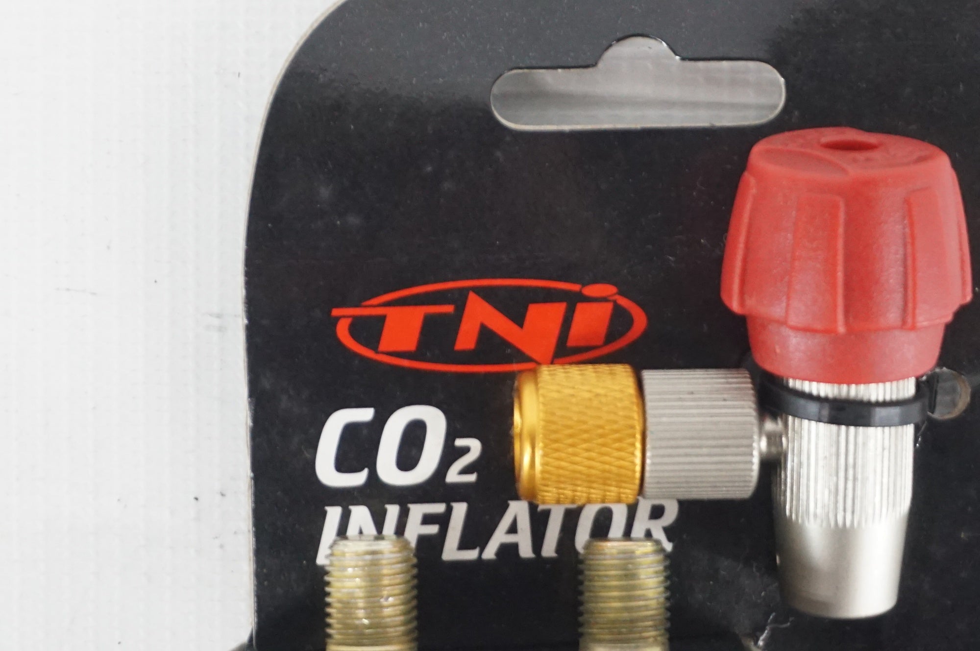 TNI 「ティーエヌアイ」 CO2ボンベ インフレーター セット / 阪急塚口店