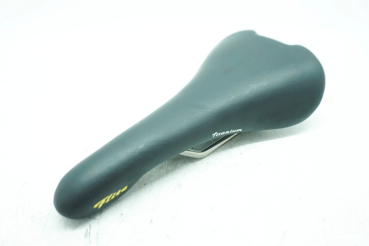 SELLE ITALIA 「セライタリア」 FLITE 1990 NJS サドル / 大阪門真店