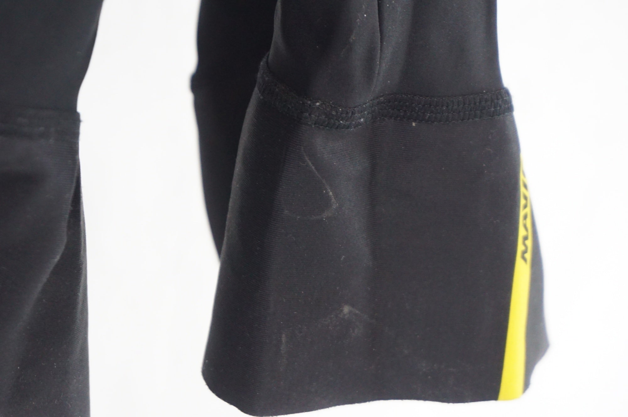 MAVIC 「マヴィック」 ESSENTIAL Sサイズ ビブショーツ / 阪急塚口店