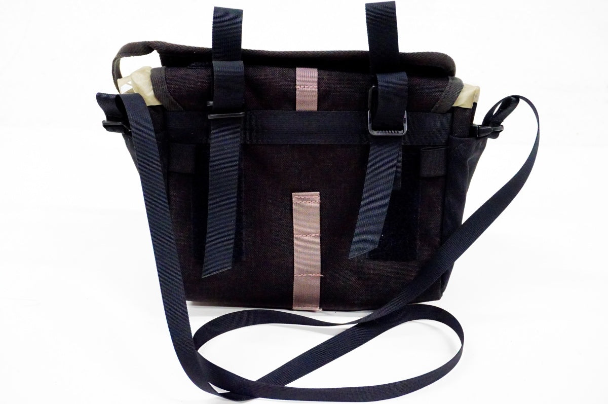 RAWLOW MOUNTAIN WORKS 「ロウロウマウンテンワークス」 フロントバッグ / 名古屋大須店