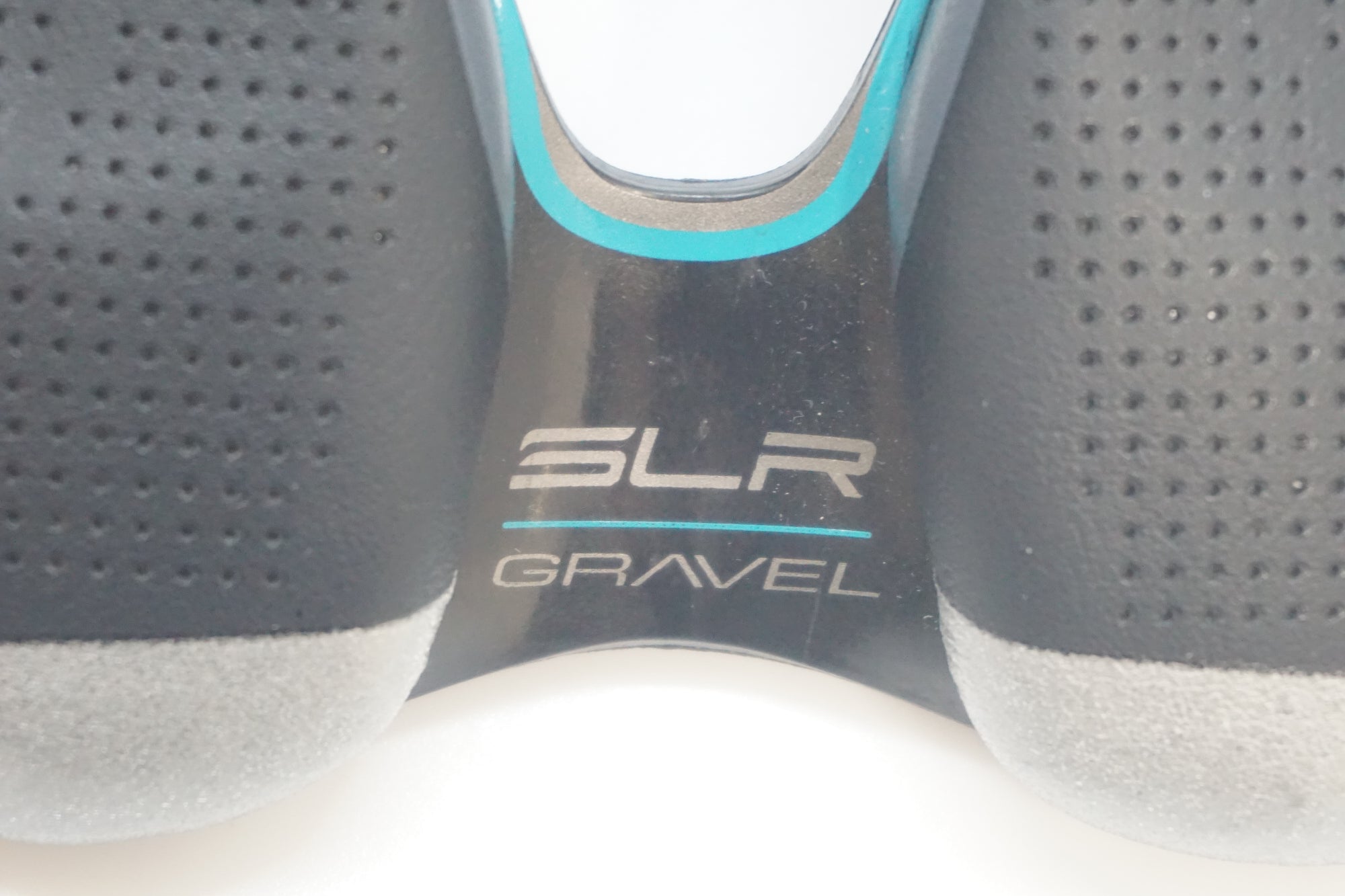 SELLE ITALIA 「セライタリア」 SLR BOOST GRAVEL SUPERFLOW サドル / 福岡店