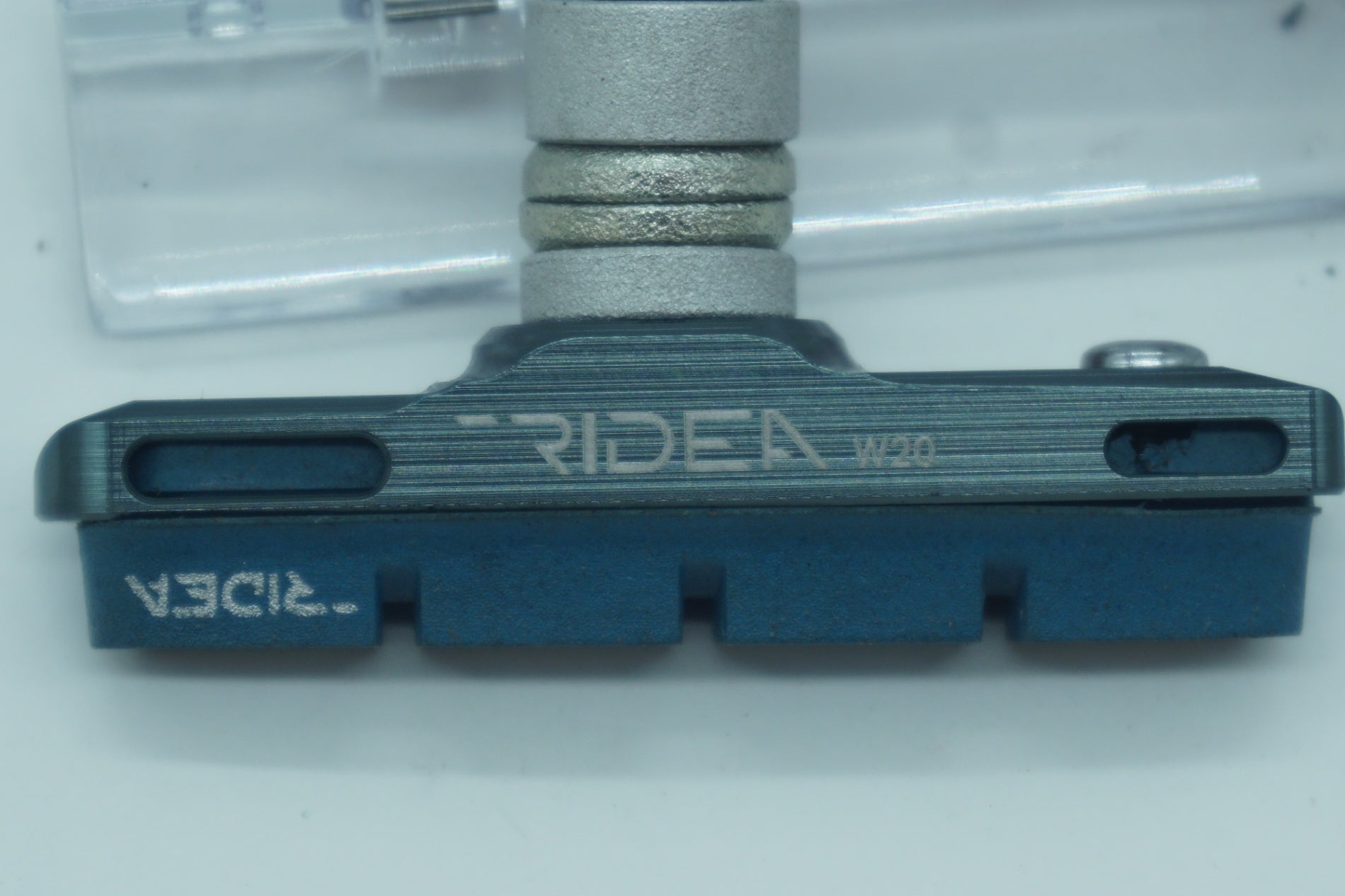 RIDEA 「リデア」 BSFW20-TI ブレーキシュー / 京都西院店
