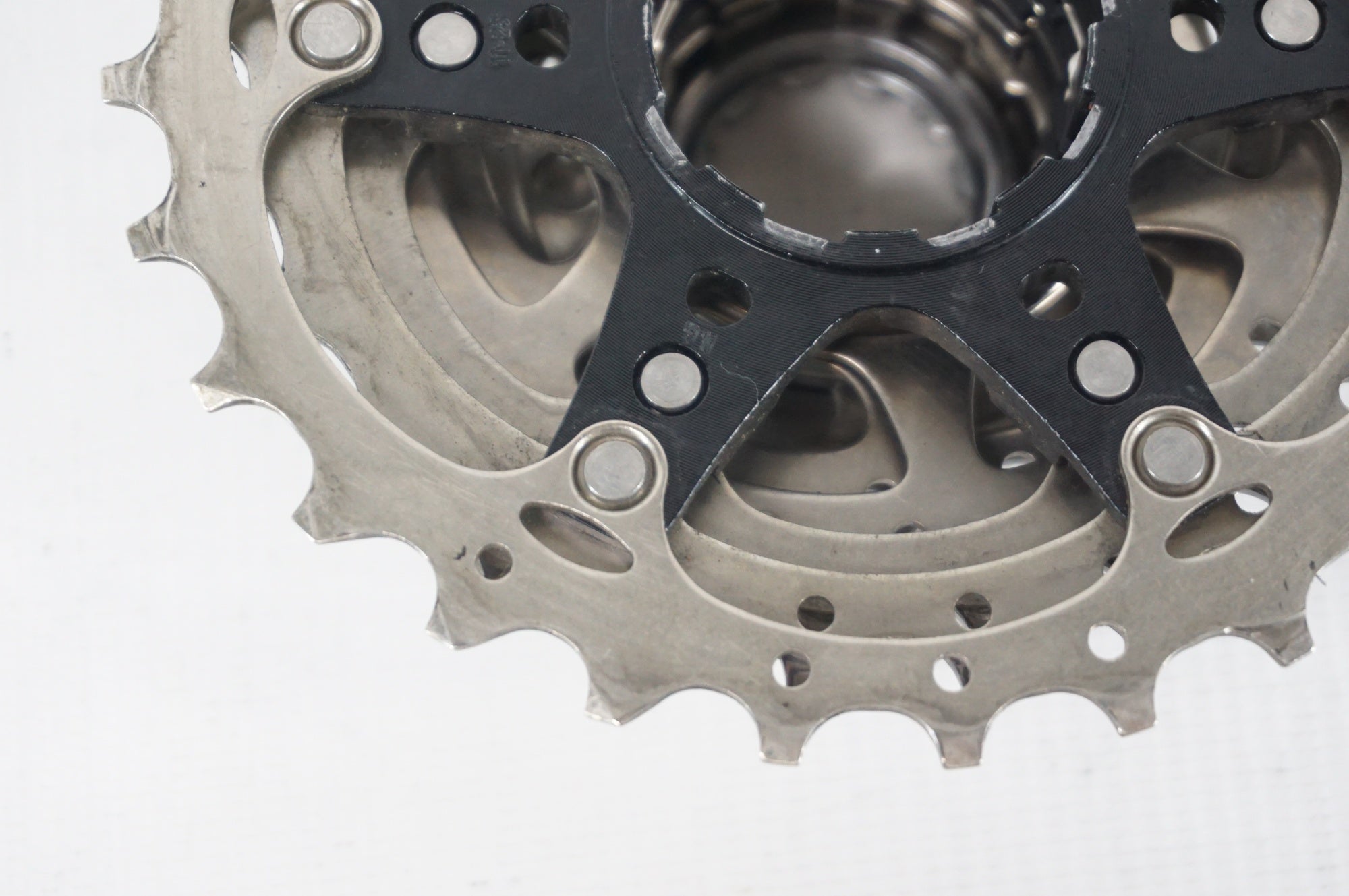 SHIMANO 「シマノ」 105 CS-5800 11-28T スプロケット / 阪急塚口店