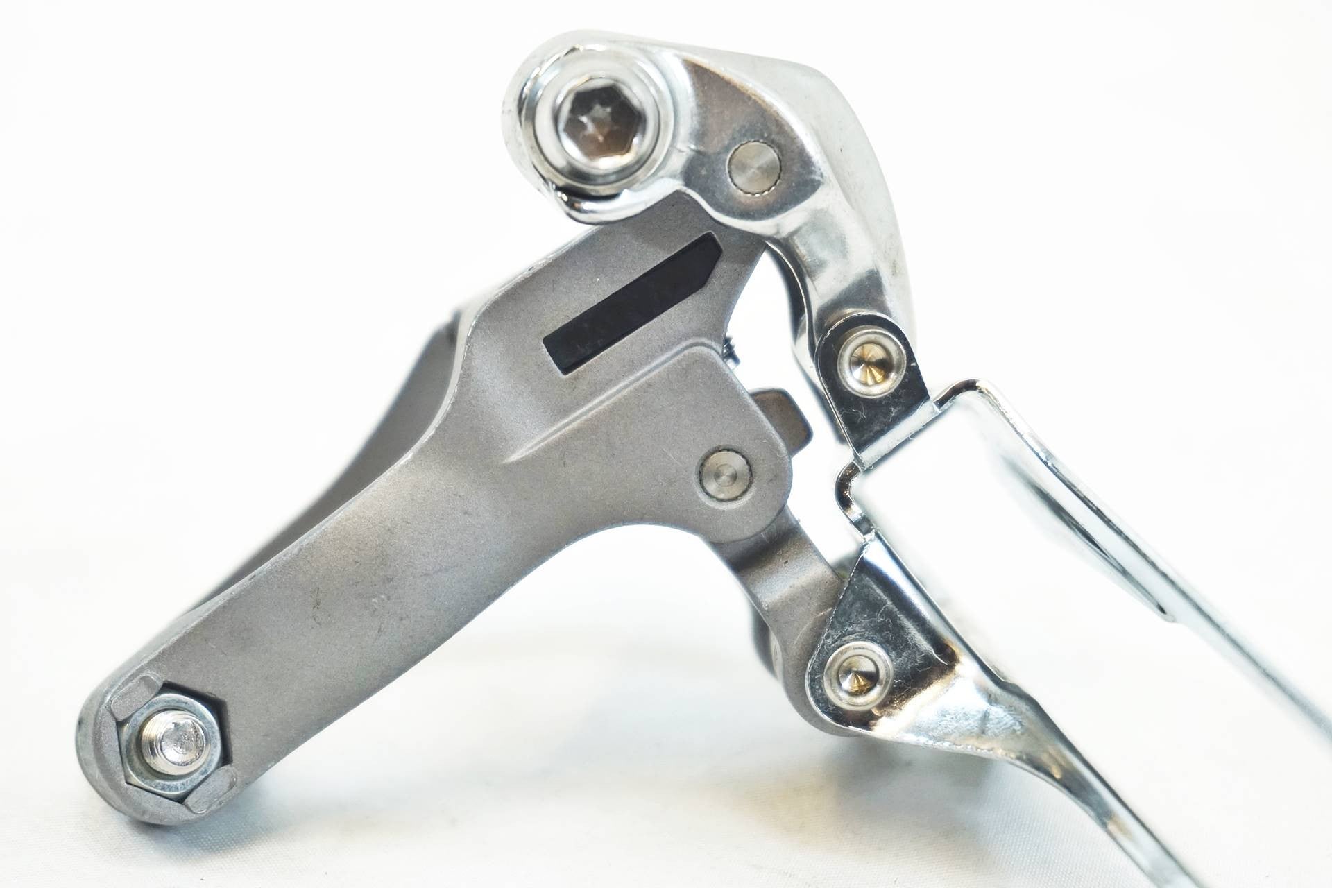 SHIMANO 「シマノ」 105 FD-5700 フロントディレイラー / 有明ガーデン店